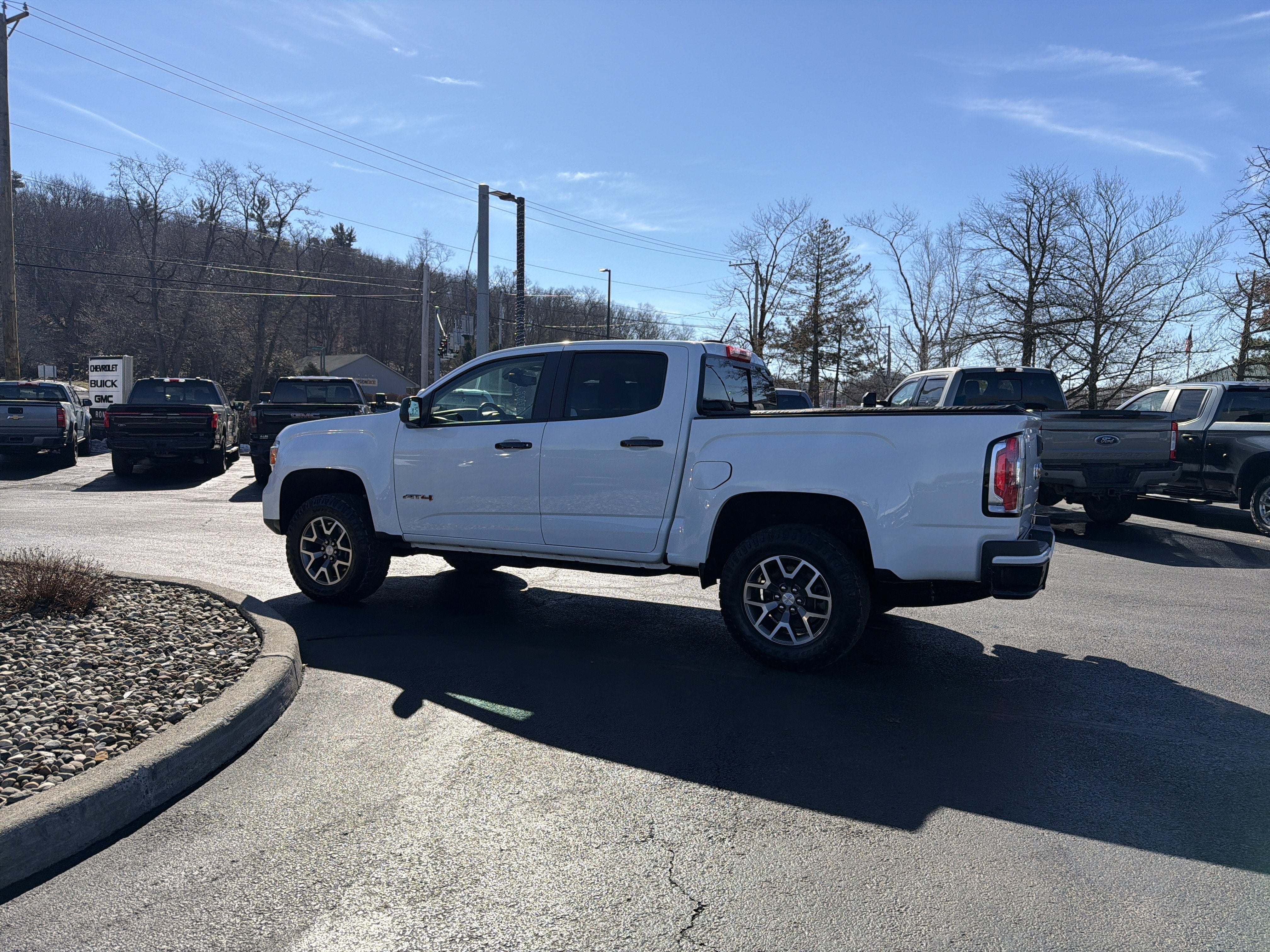 2022 GMC Canyon AT4 - Leather