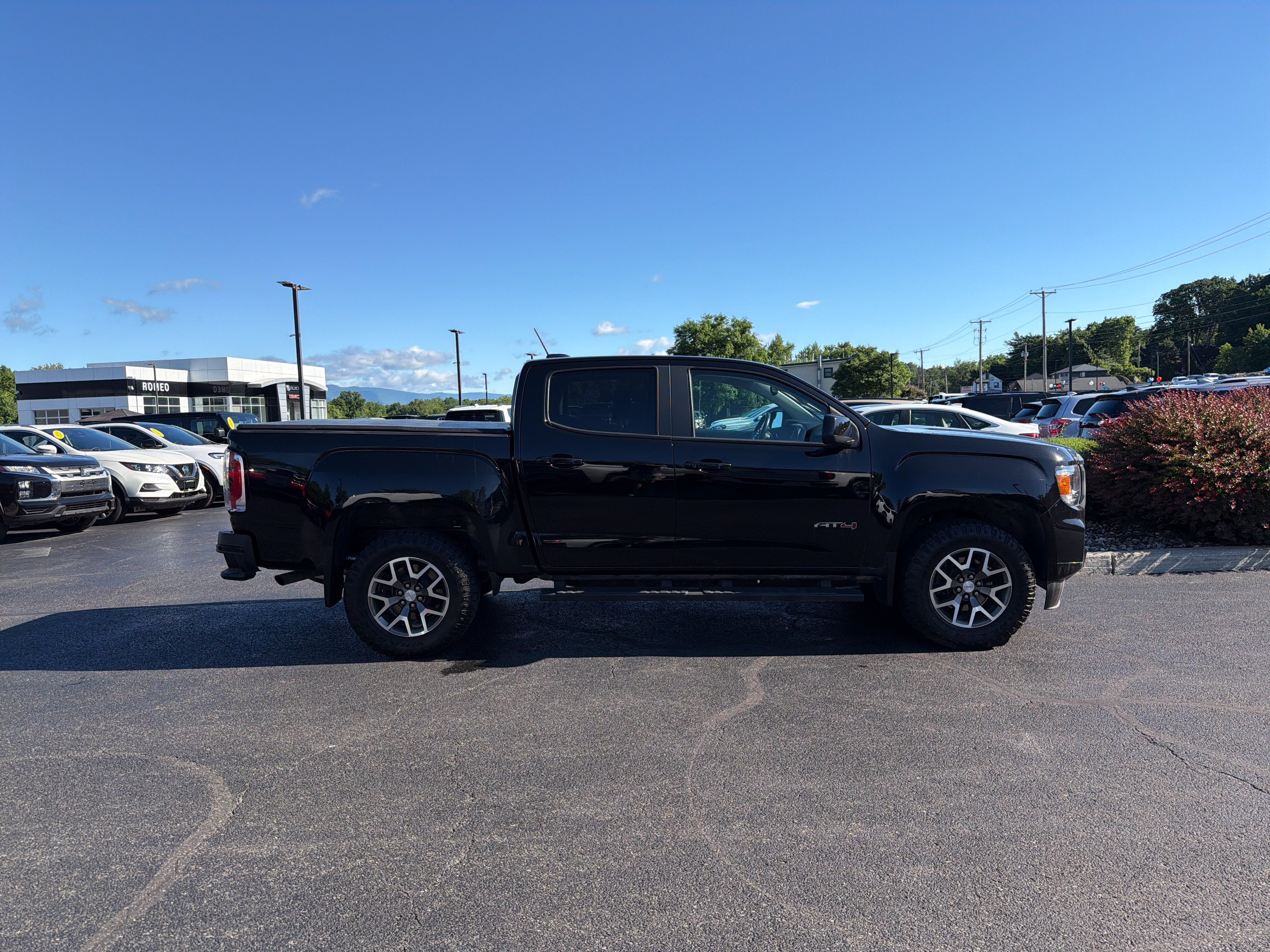 2021 GMC Canyon 4WD AT4 w/Leather