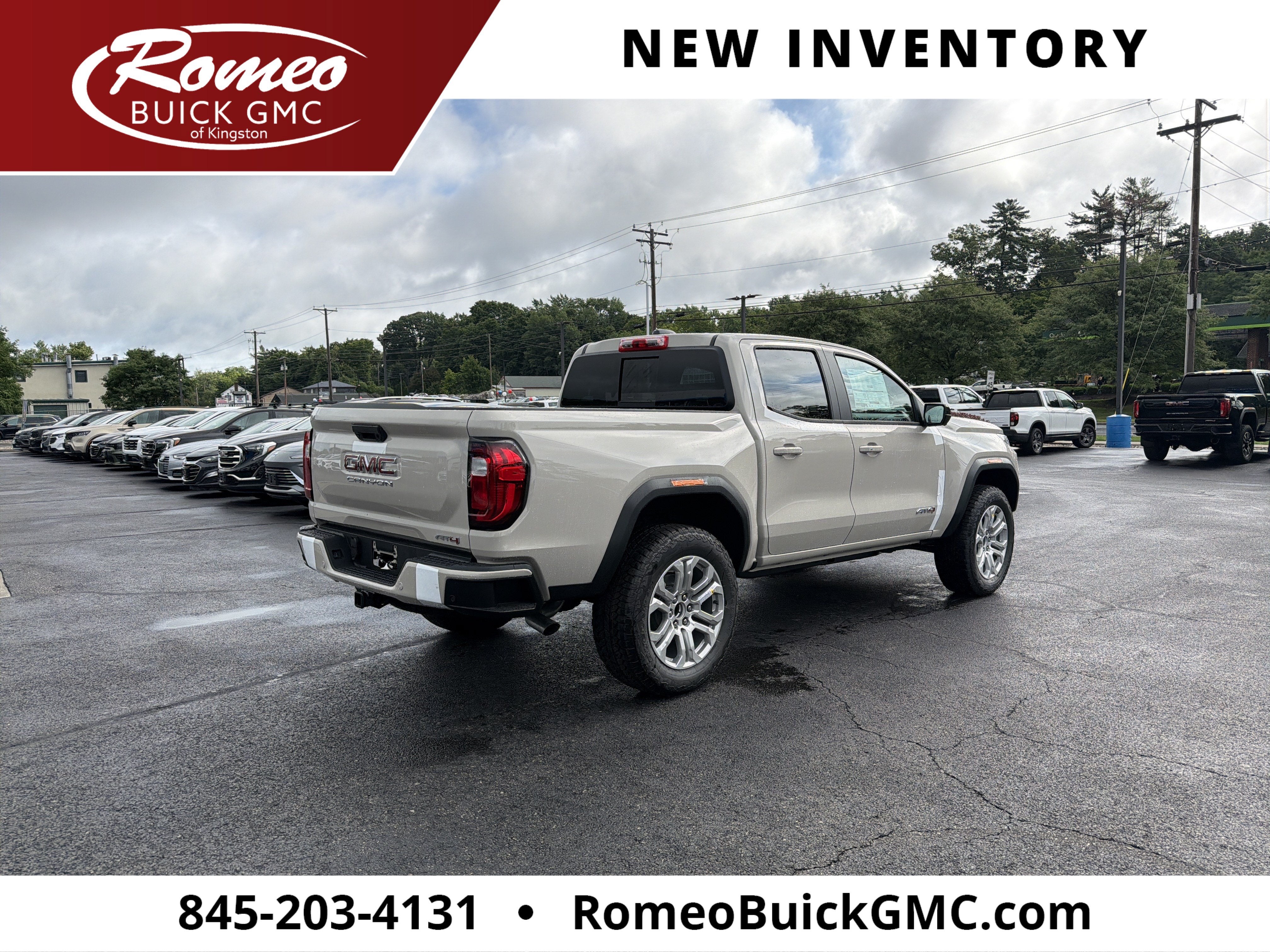 2026 GMC Canyon AT4 - Photo 6