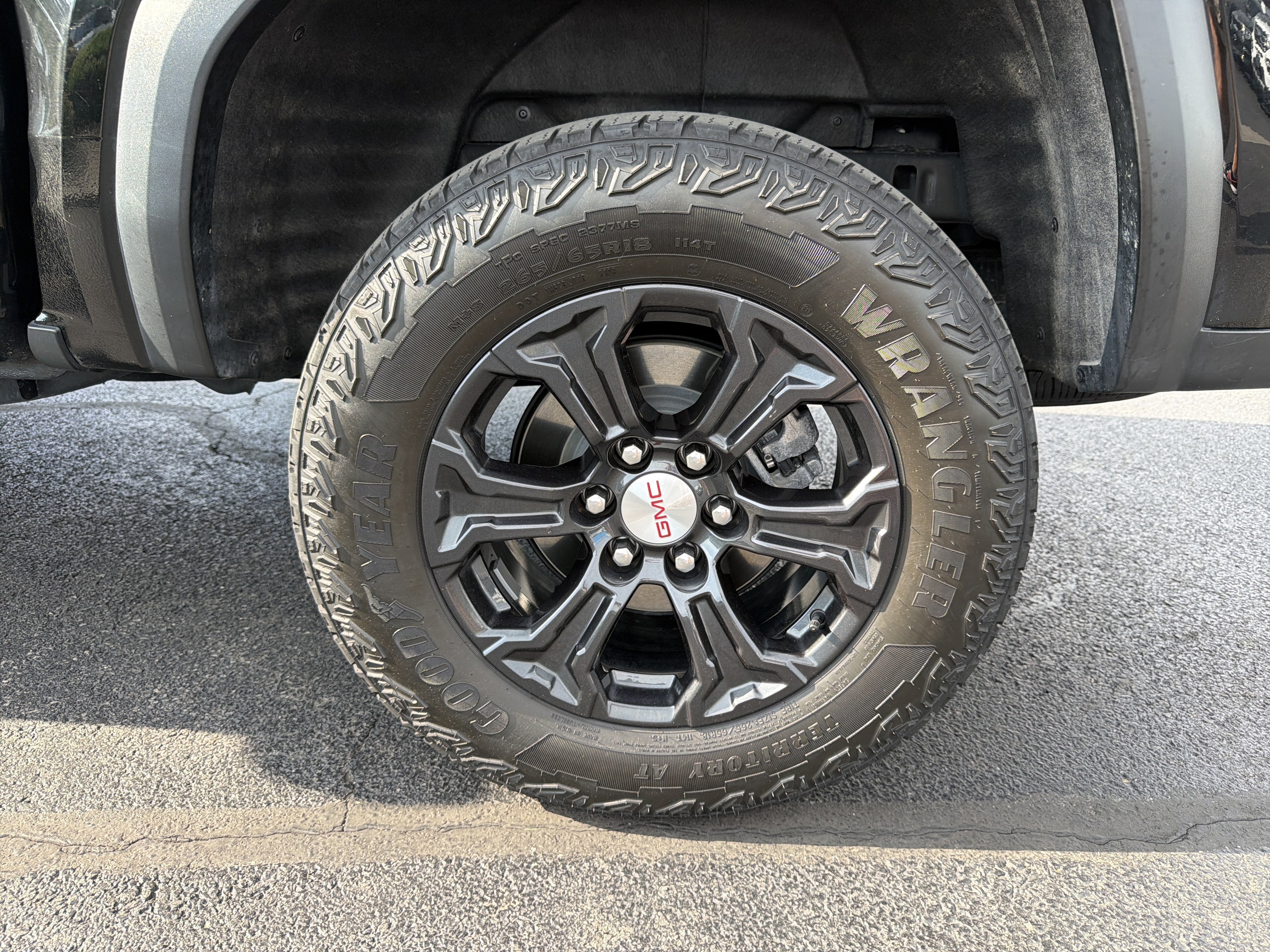 2024 GMC Canyon Elevation