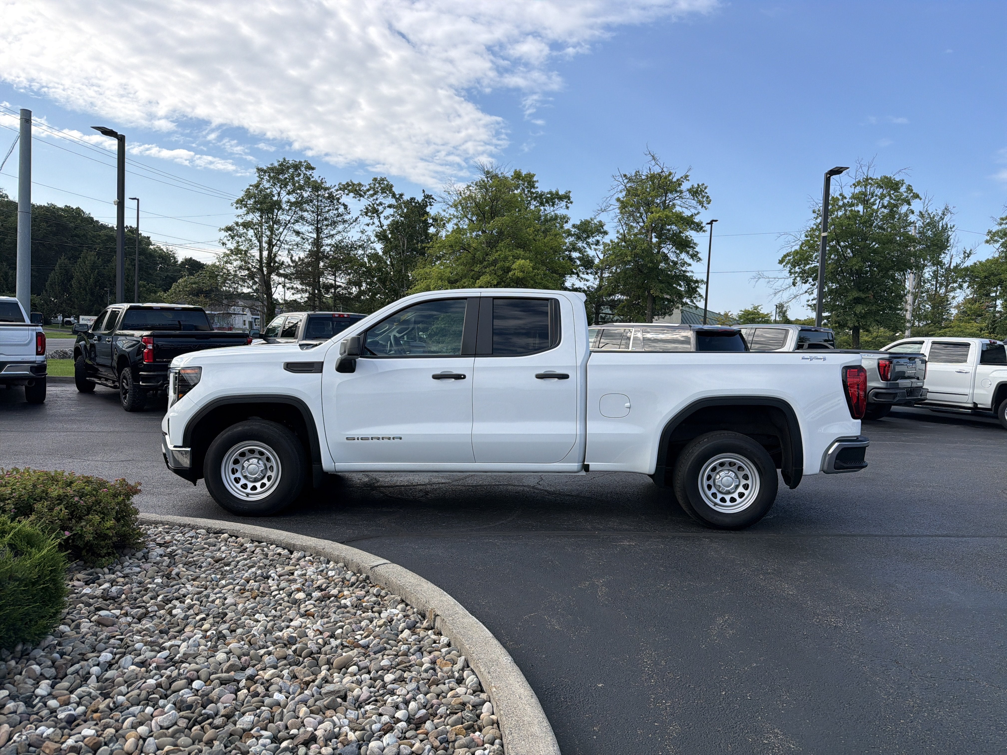 2023 GMC Sierra 1500 Pro