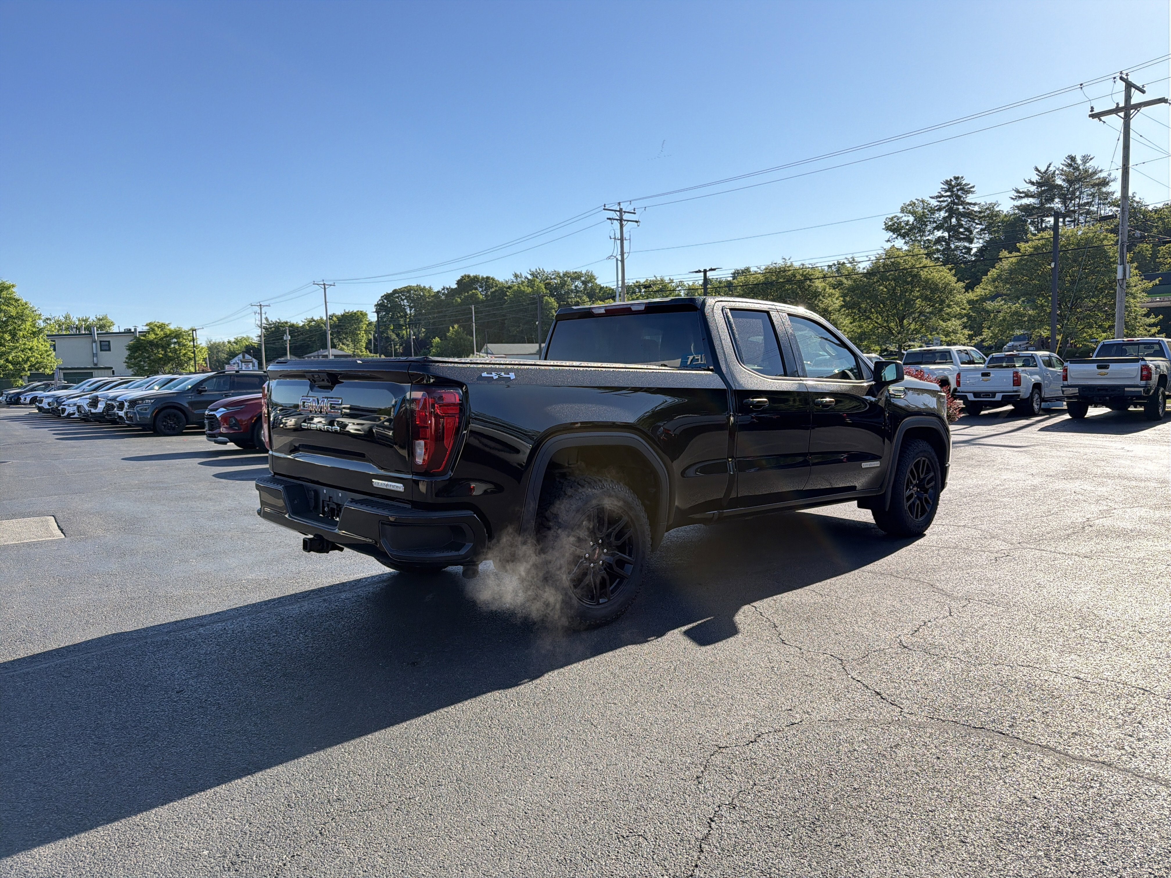 2024 GMC Sierra 1500 Elevation