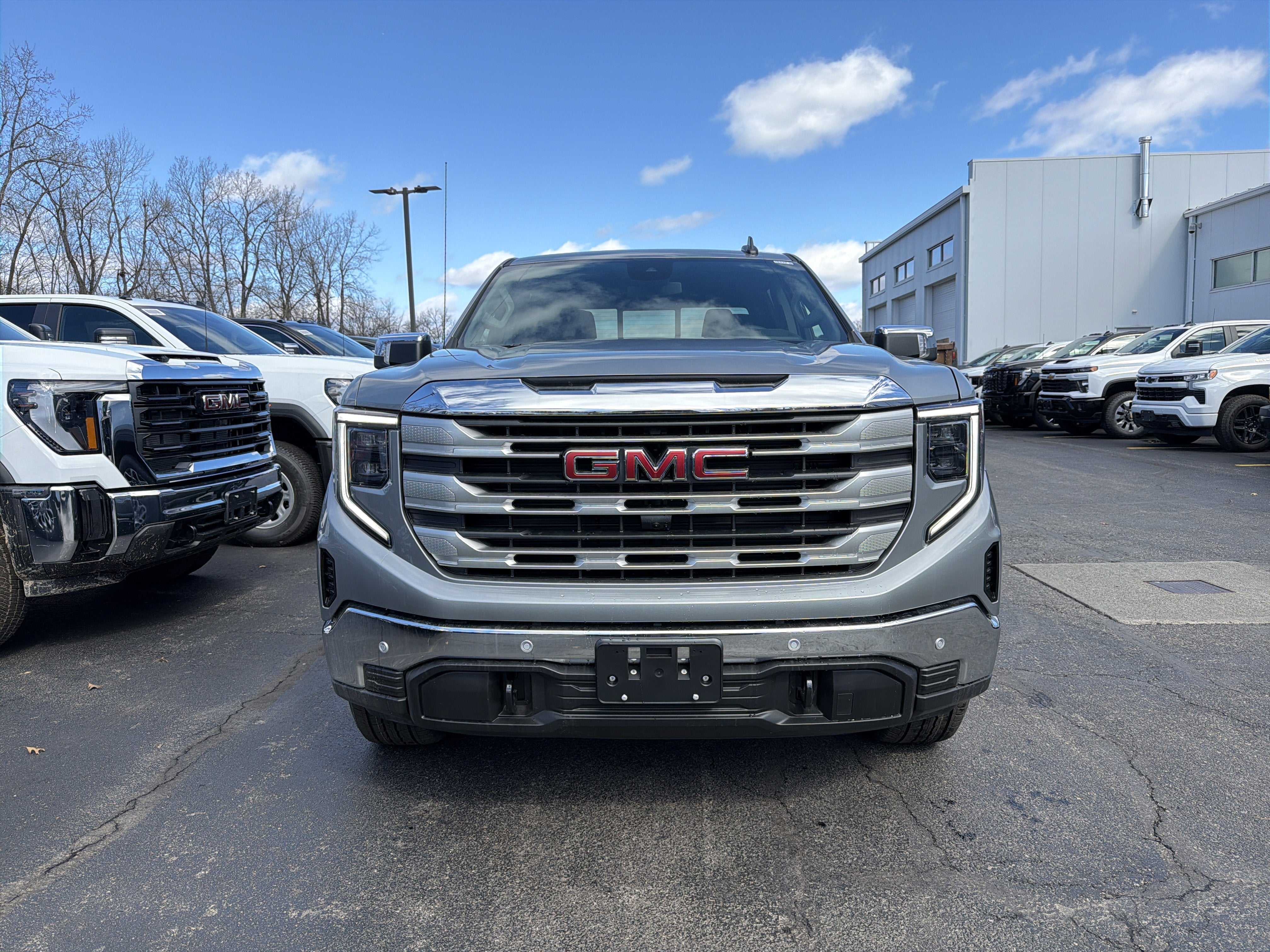 2026 GMC Sierra 1500 SLE