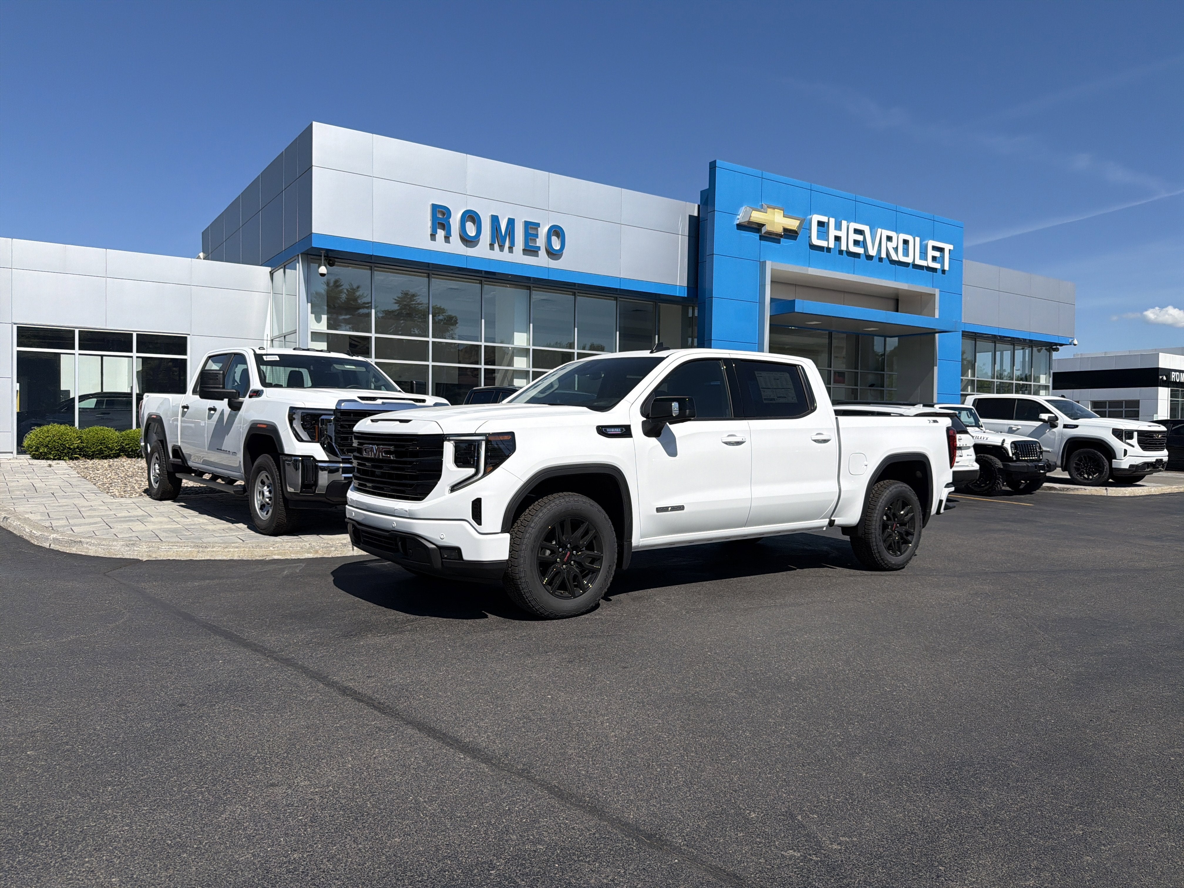 2026 GMC Sierra 1500 Elevation