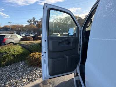 2025 GMC Savana Cargo Work Van