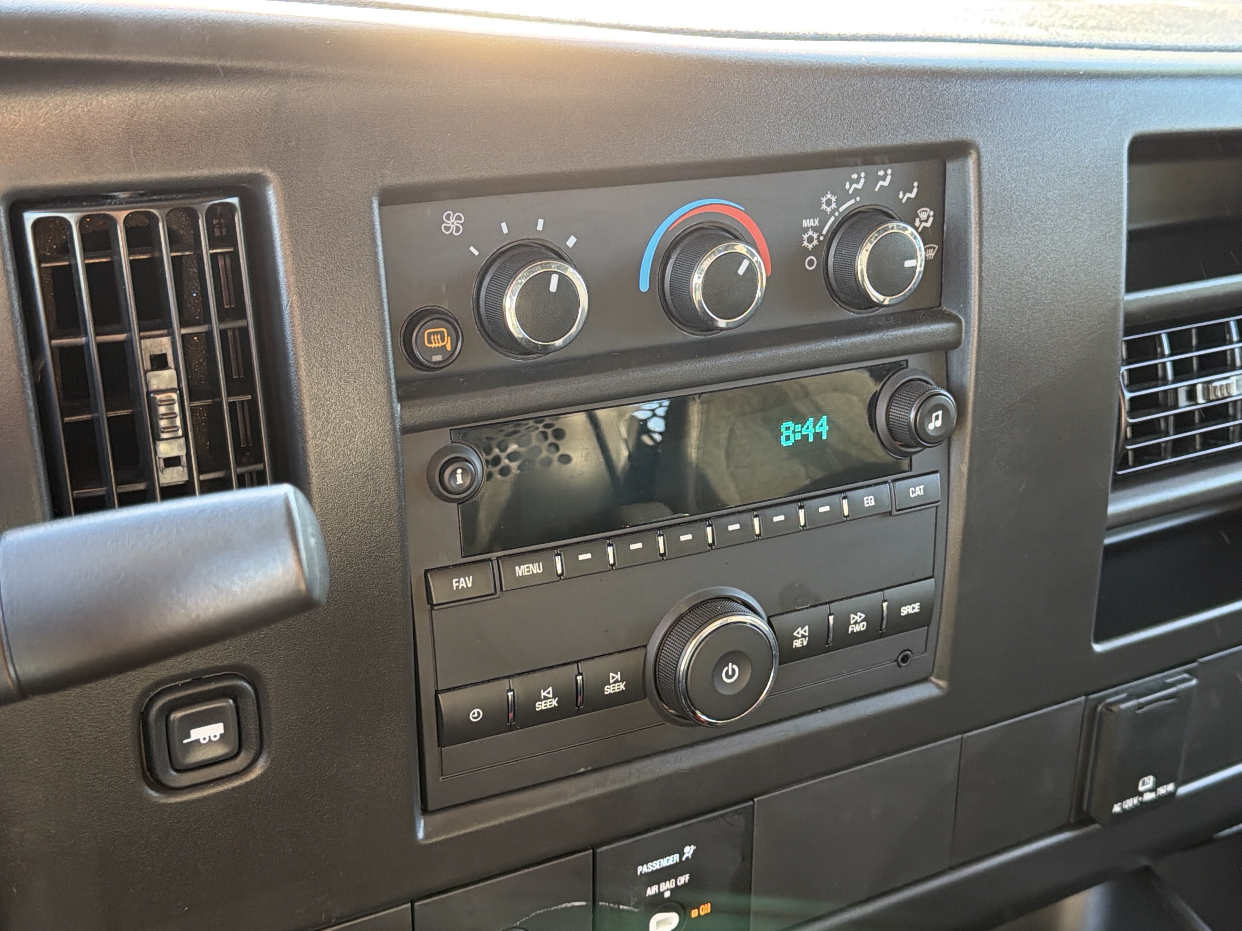 2025 GMC Savana Cargo Work Van