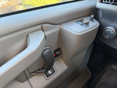 2025 GMC Savana Cargo Work Van