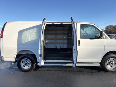 2025 GMC Savana Cargo Work Van