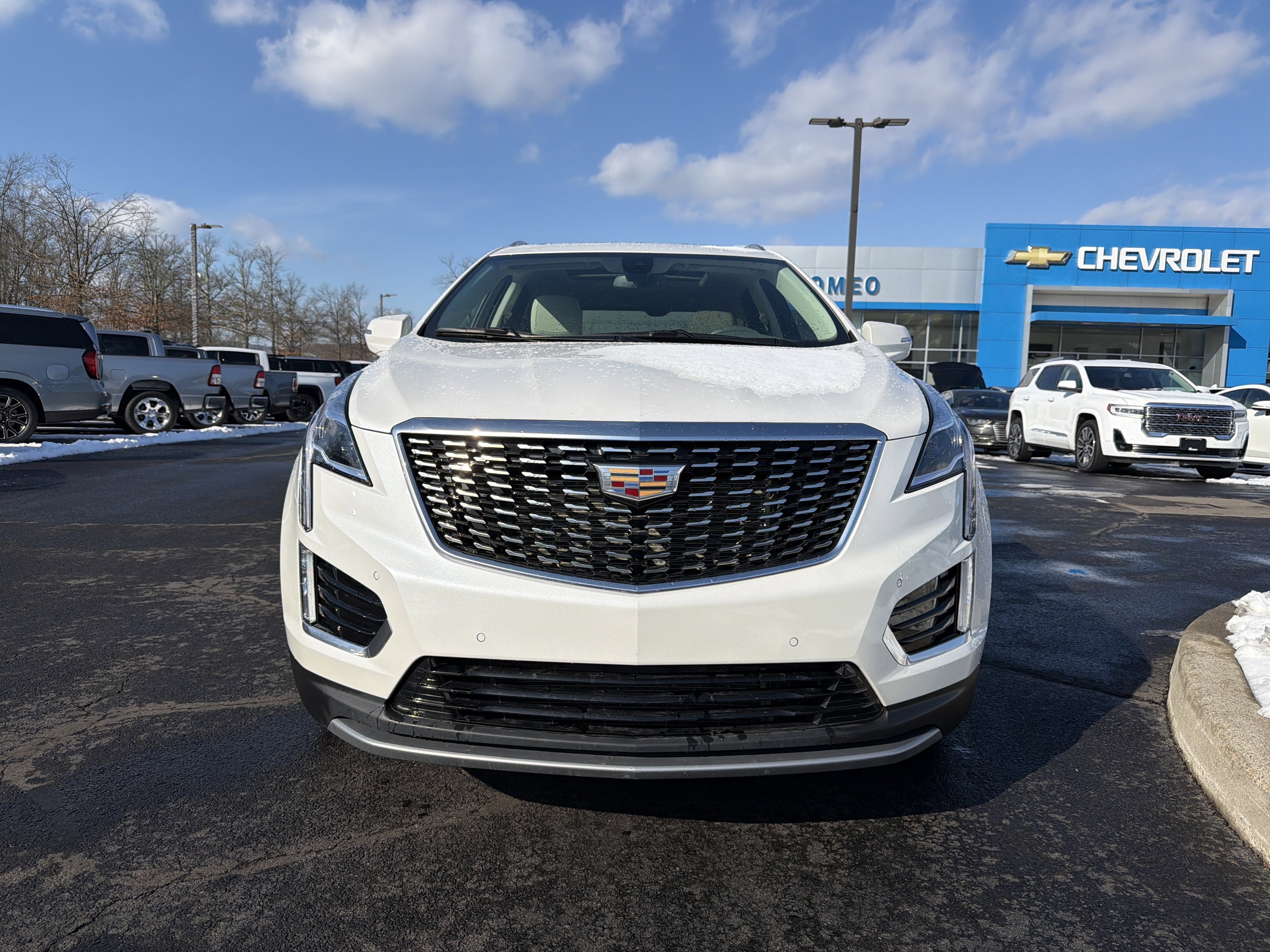 2022 Cadillac XT5 Premium Luxury