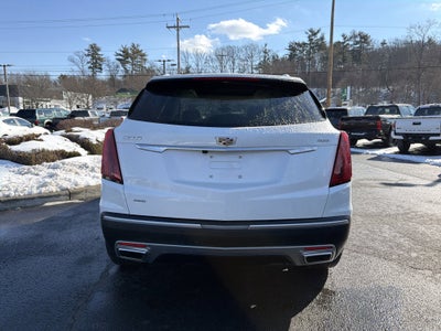 2022 Cadillac XT5 Premium Luxury