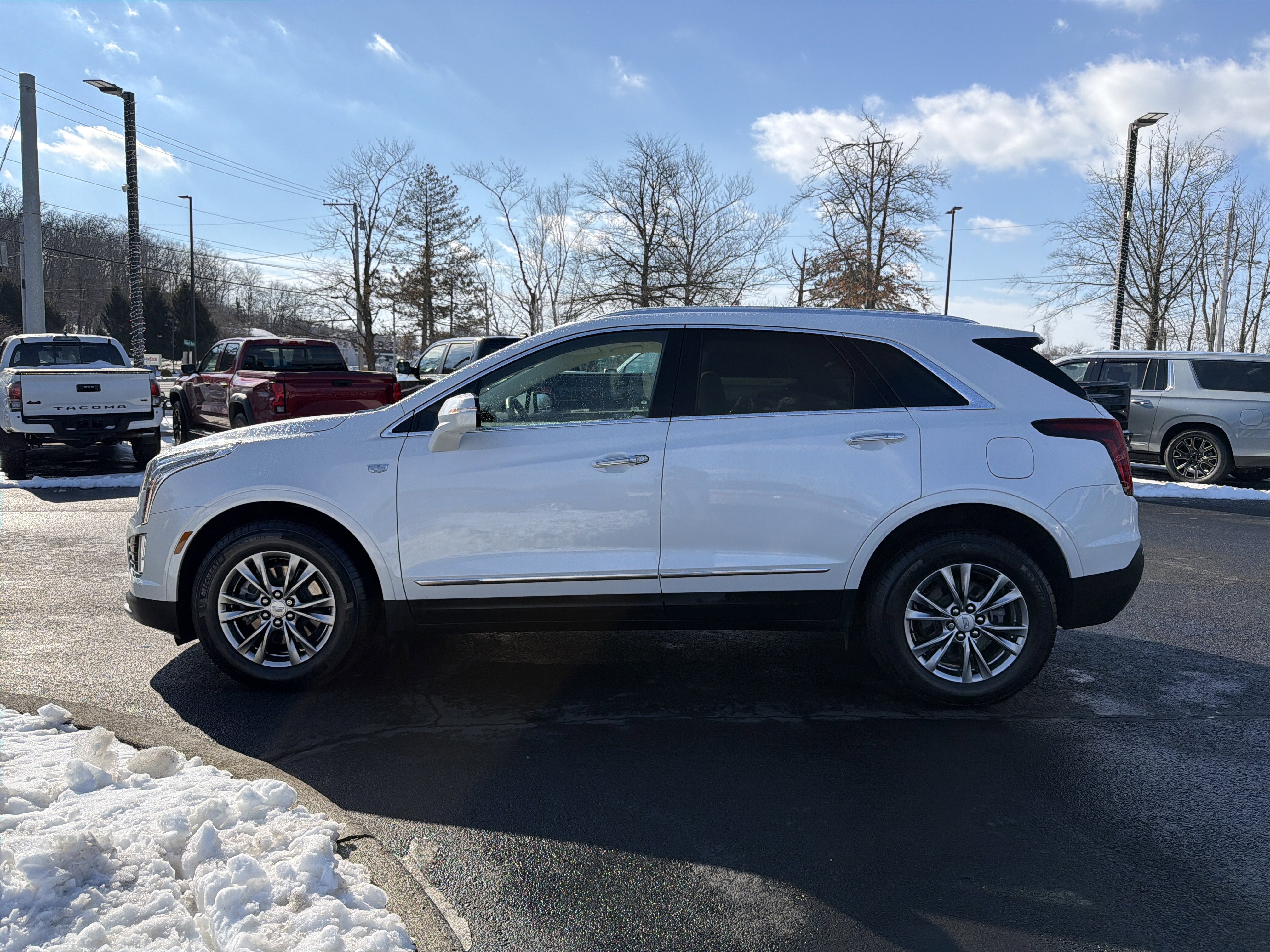 2022 Cadillac XT5 Premium Luxury