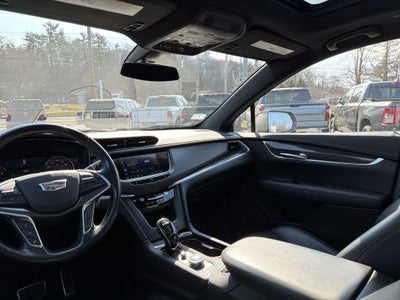 2020 Cadillac XT5 Sport