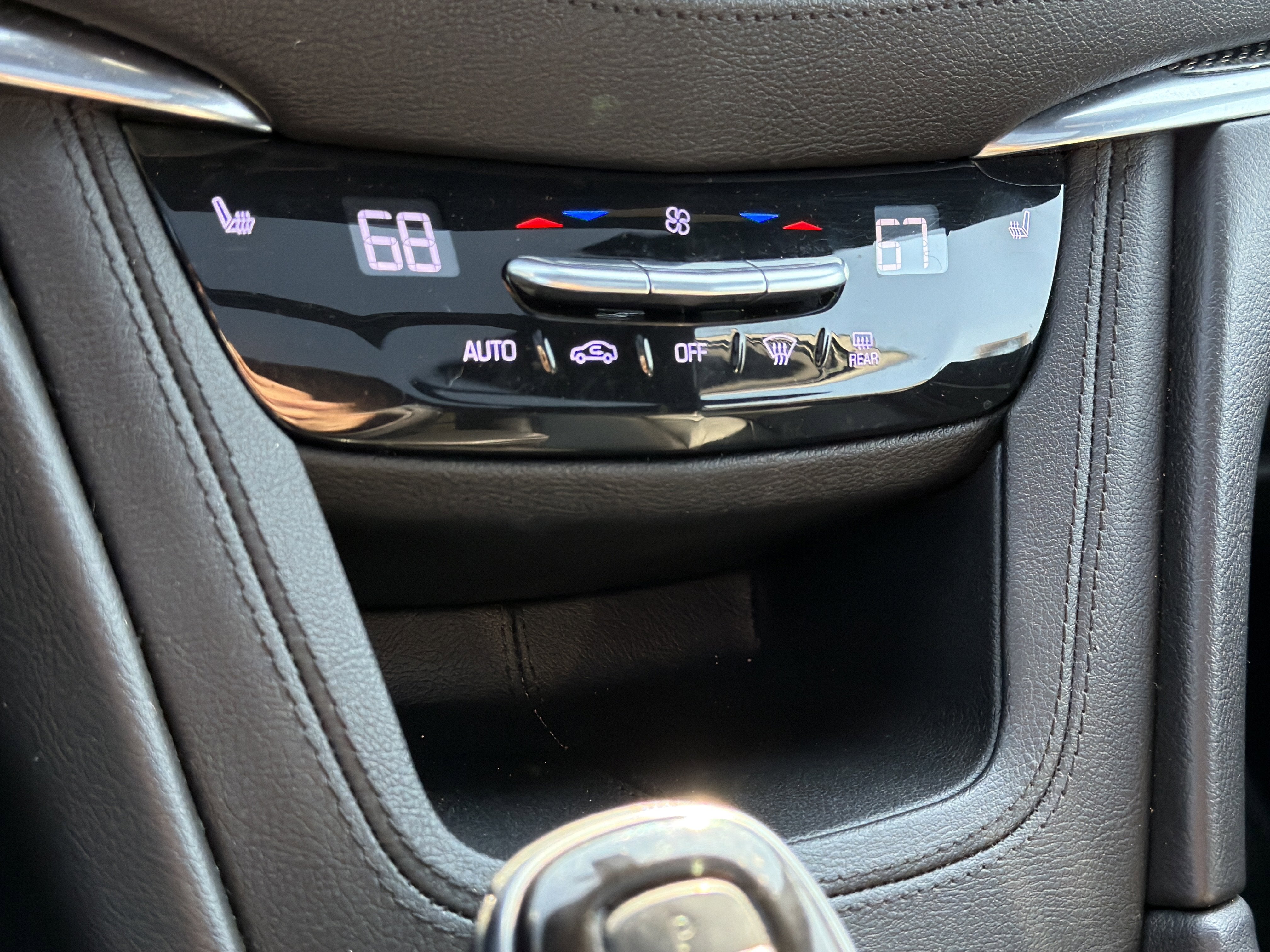 2020 Cadillac XT5 Sport