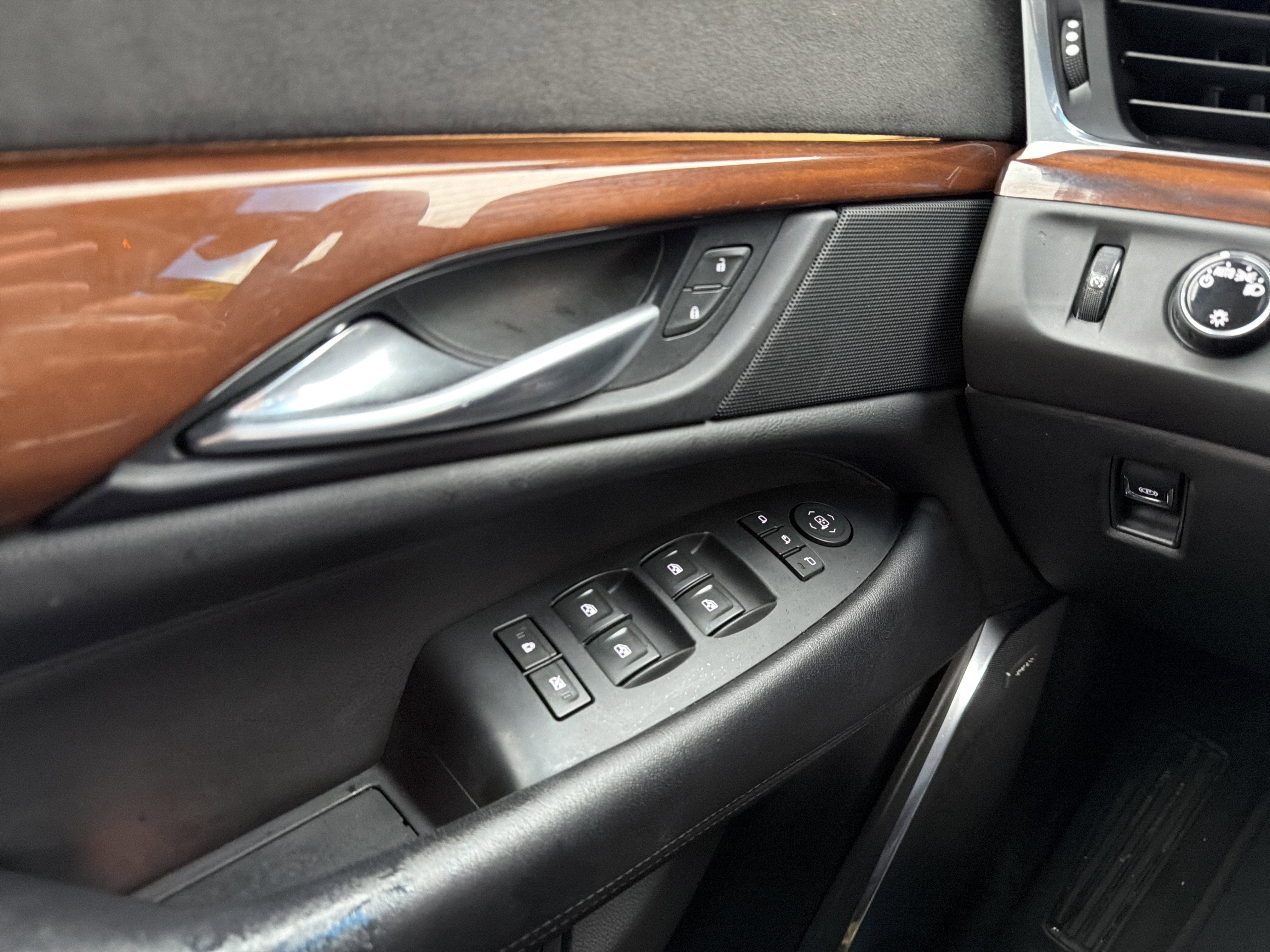 2017 Cadillac Escalade ESV Premium Luxury