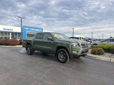 2025 Nissan Frontier Crew Cab SV 4x4