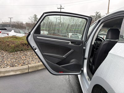 2018 Volkswagen Passat 2.0T S