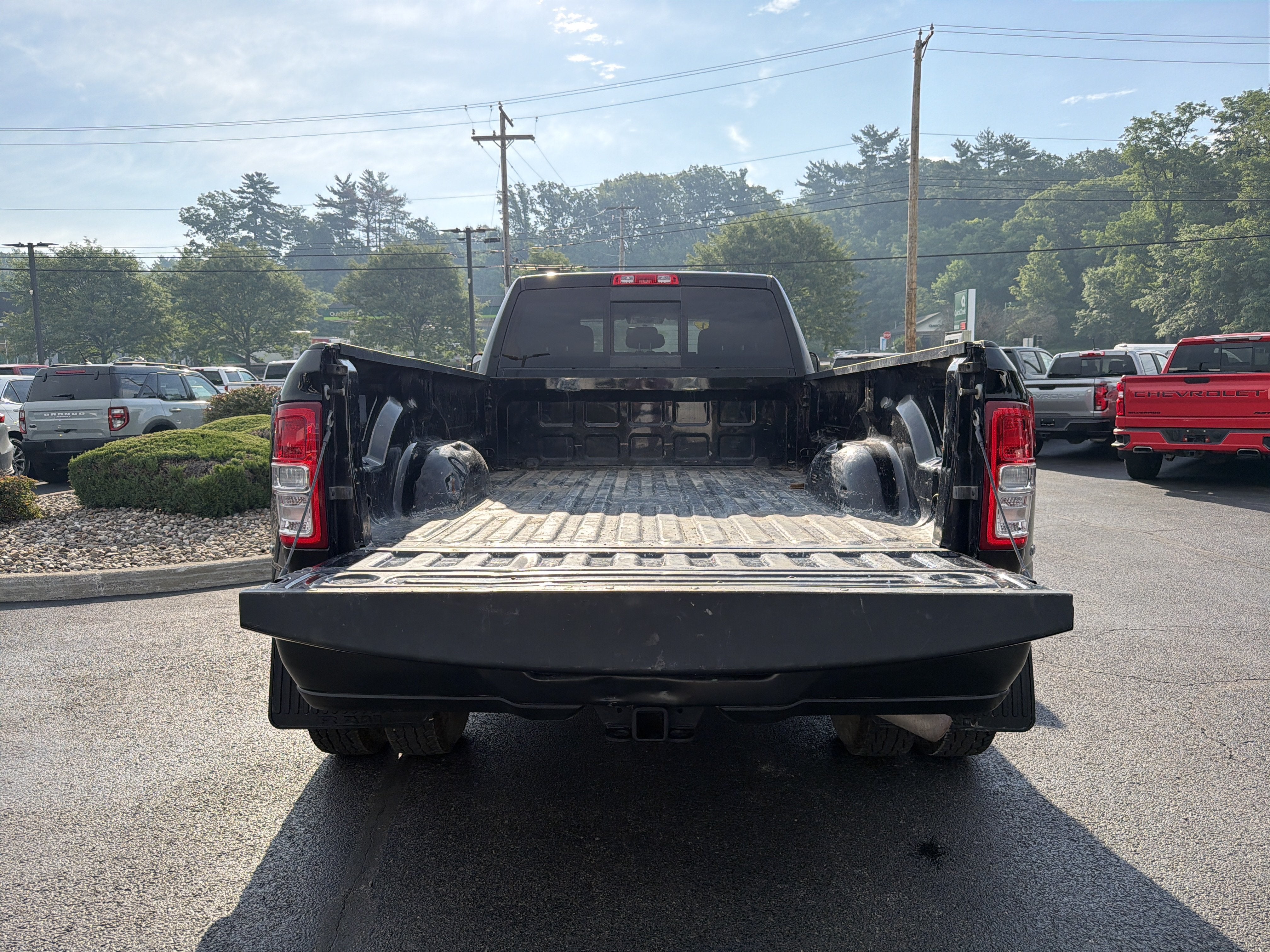 2021 RAM 3500 Tradesman Crew Cab 4x4 8' Box
