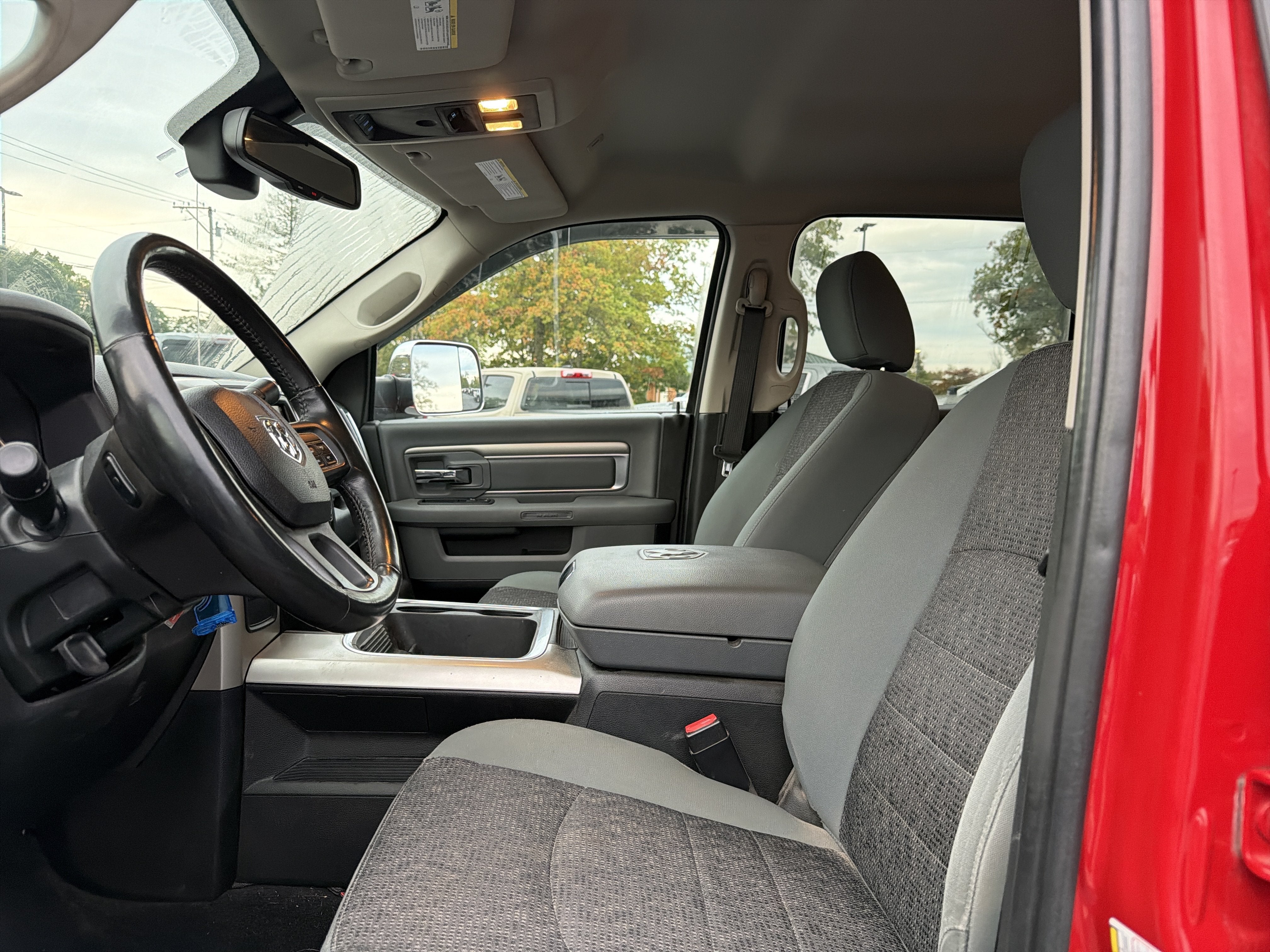 2018 RAM 2500 Big Horn Crew Cab 4x4 6'4" Box