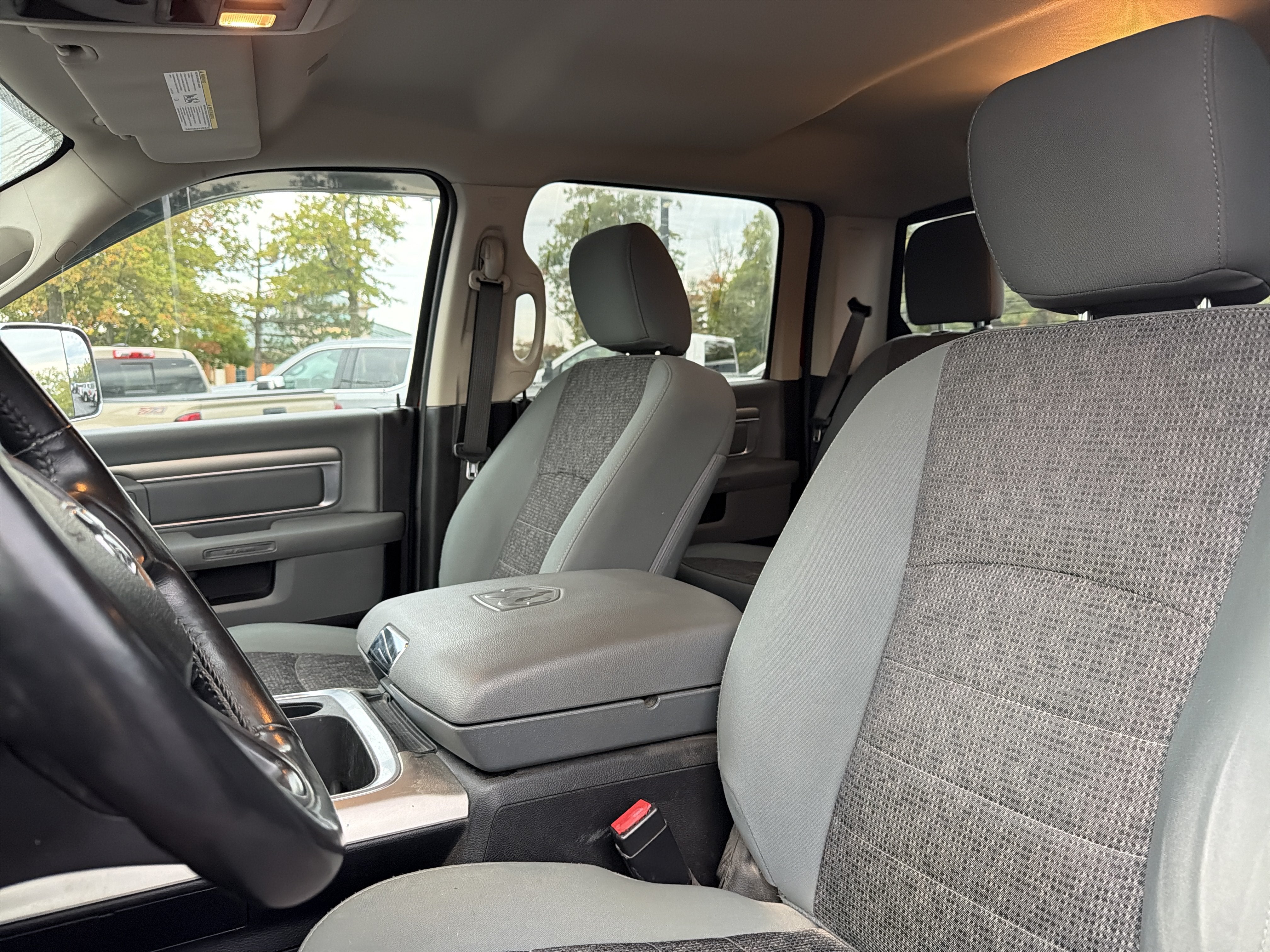 2018 RAM 2500 Big Horn Crew Cab 4x4 6'4" Box