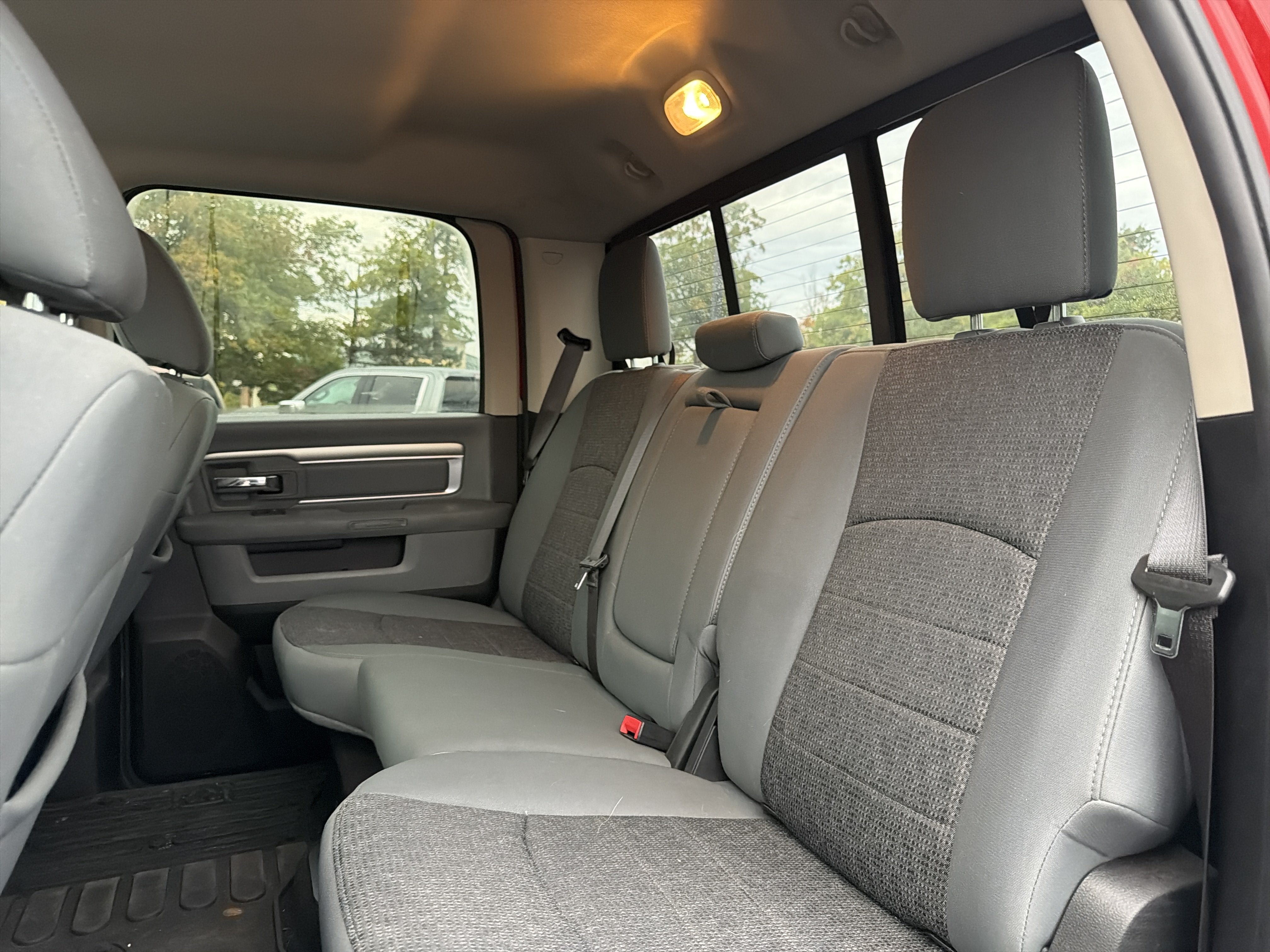 2018 RAM 2500 Big Horn Crew Cab 4x4 6'4" Box