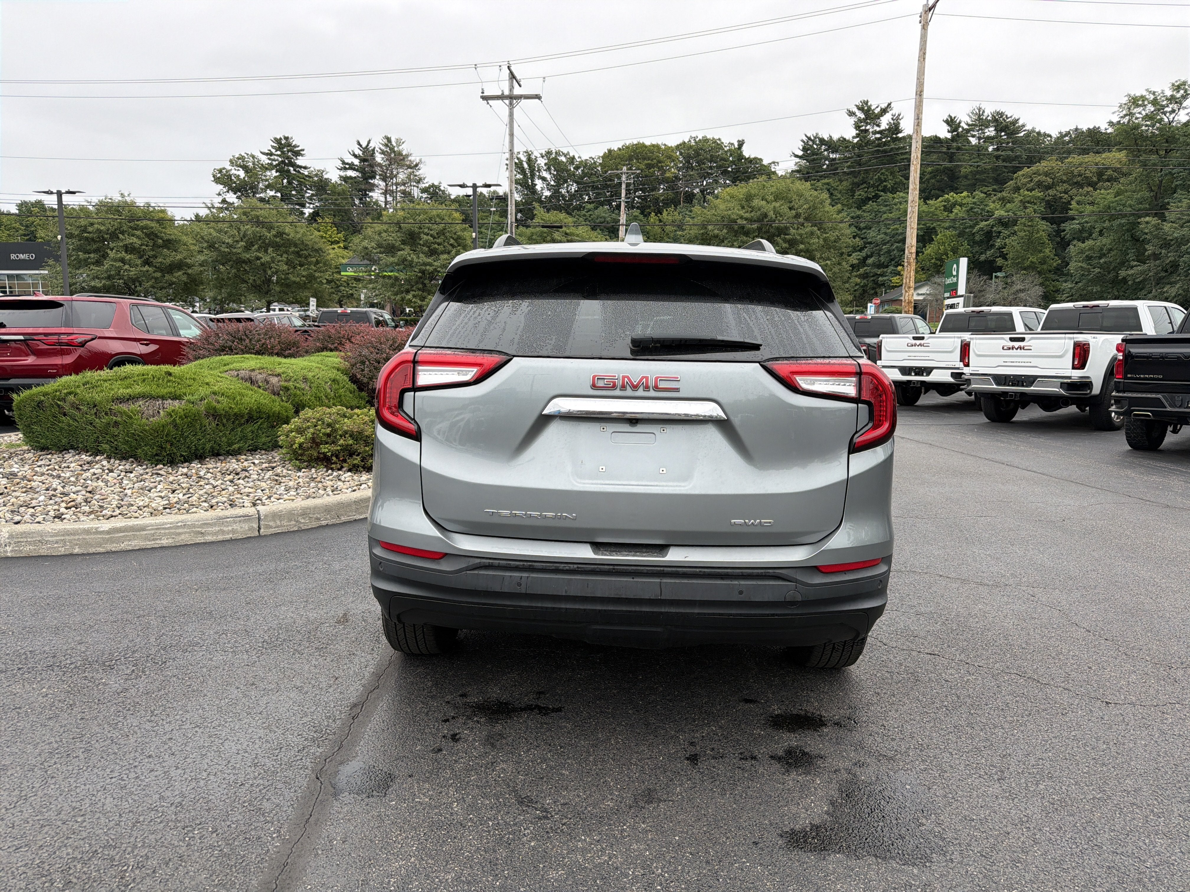 2023 GMC Terrain SLE