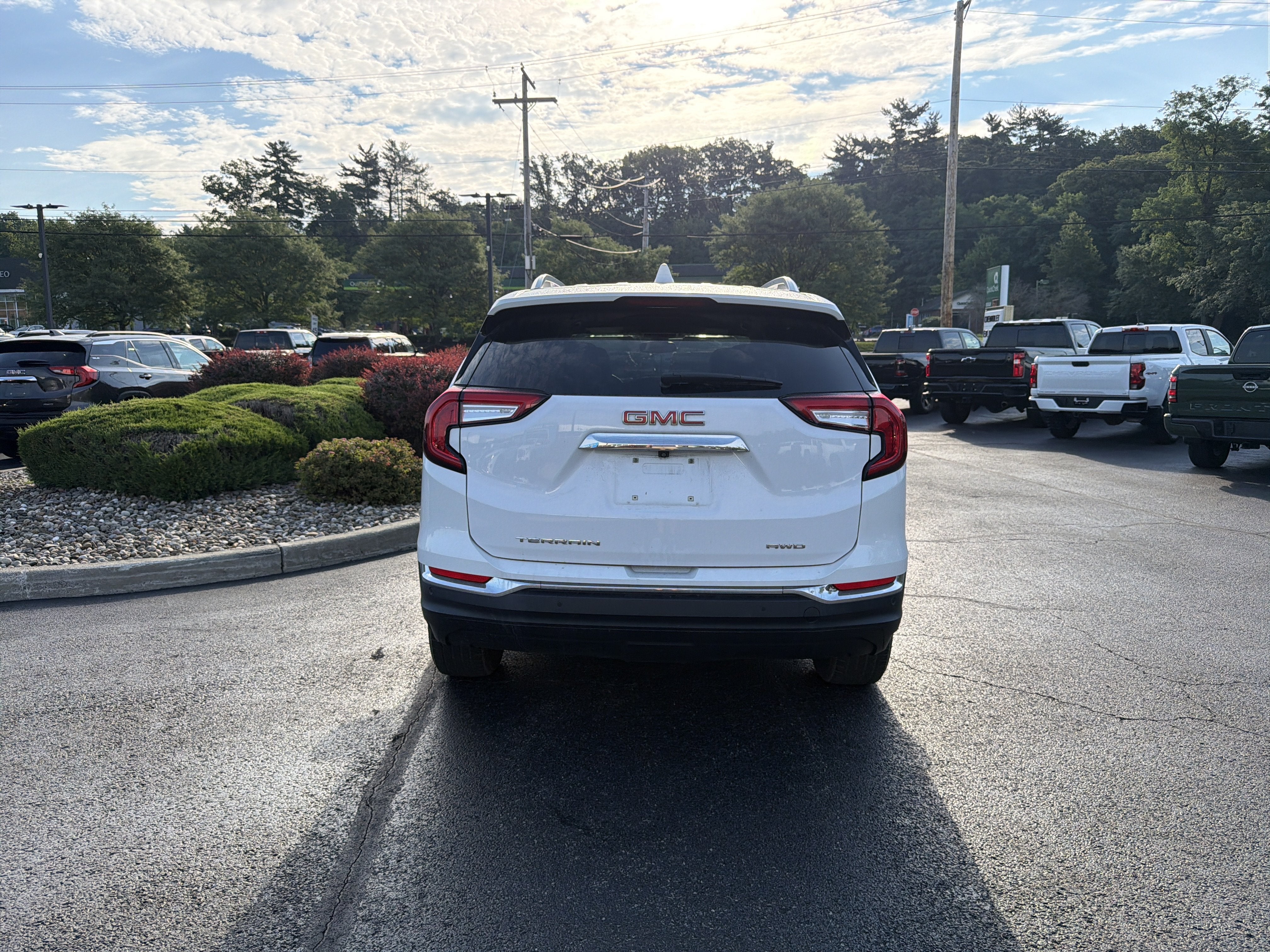 2023 GMC Terrain SLT