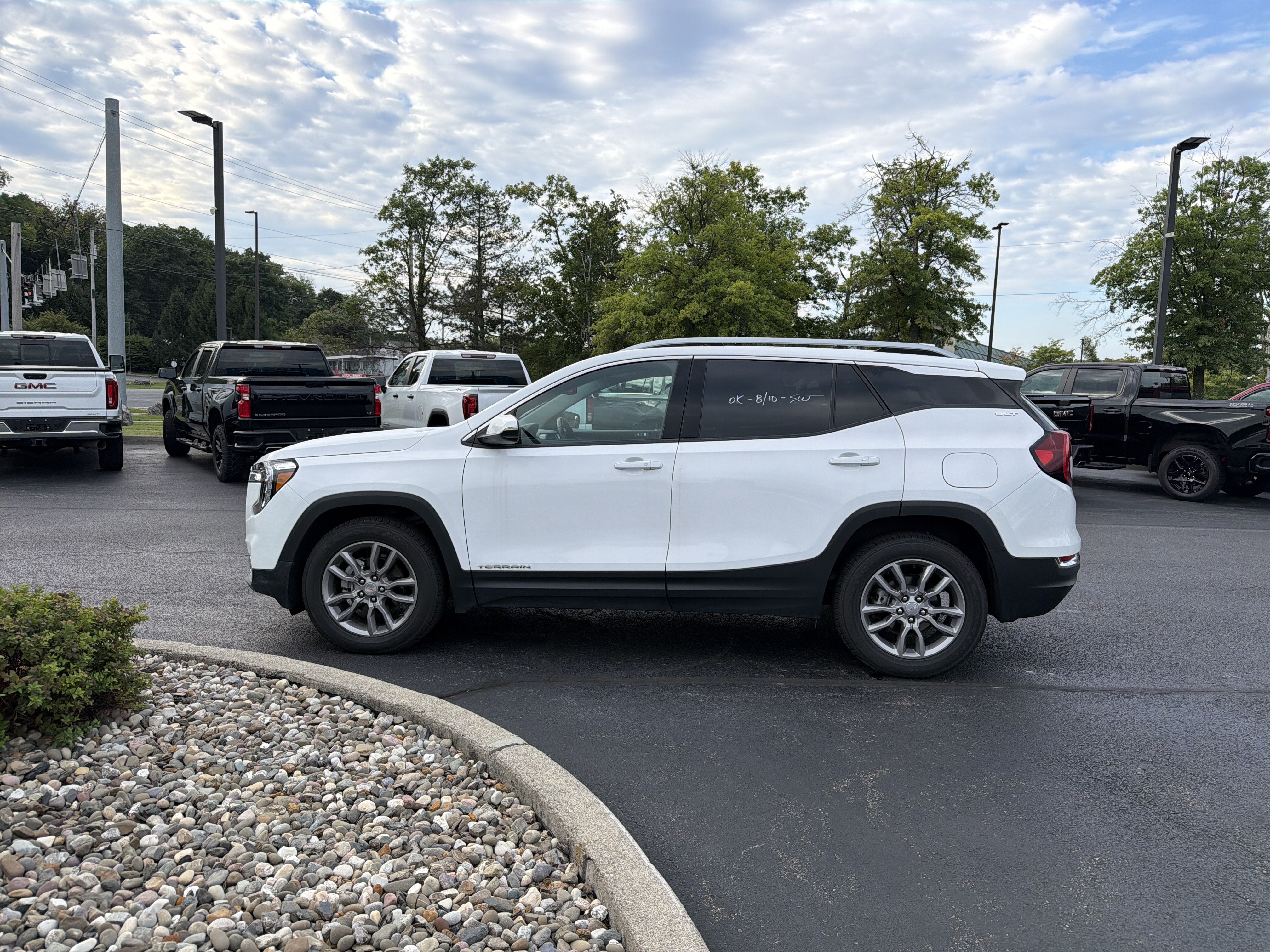 2024 GMC Terrain SLT