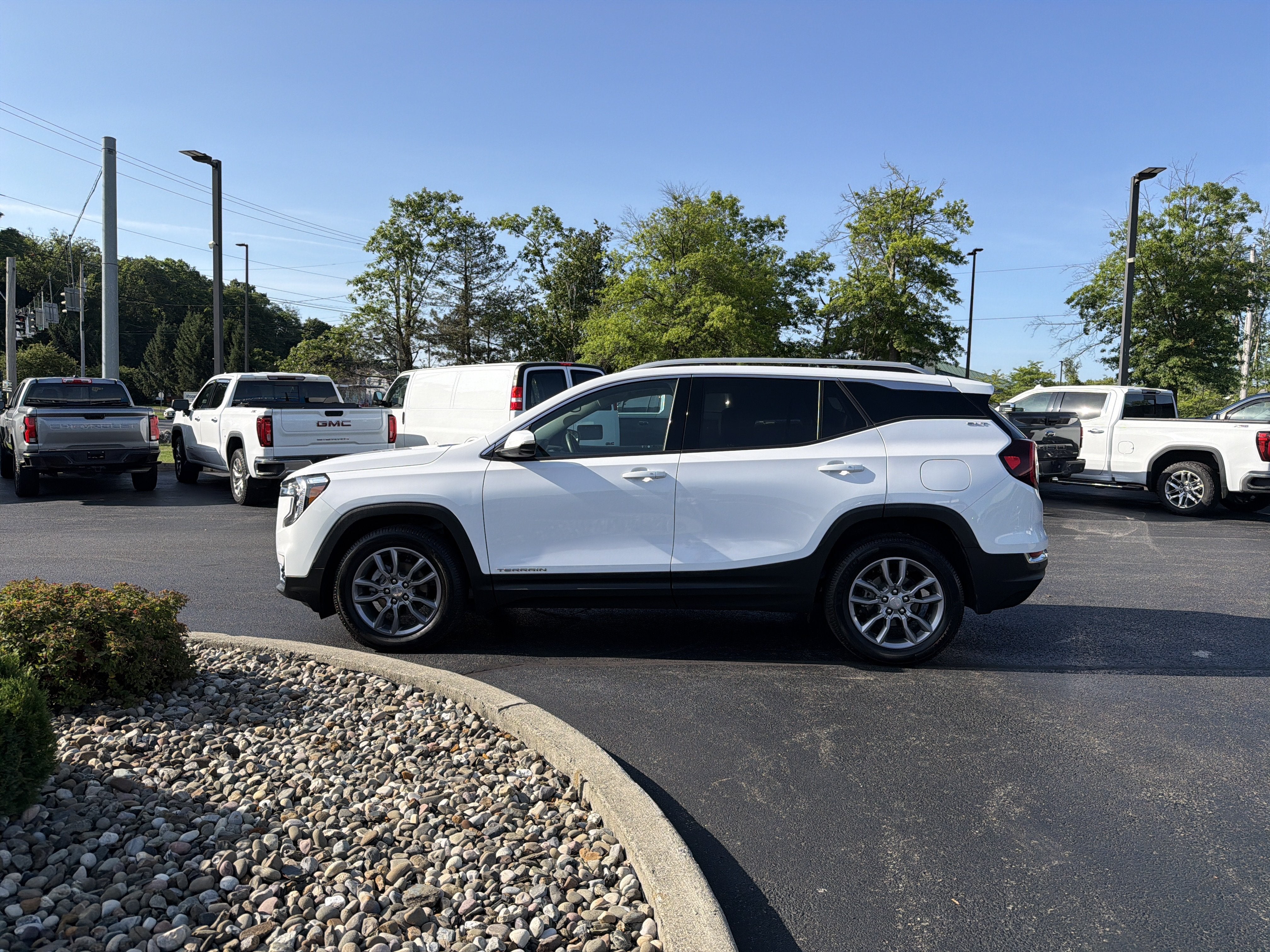 2022 GMC Terrain SLT