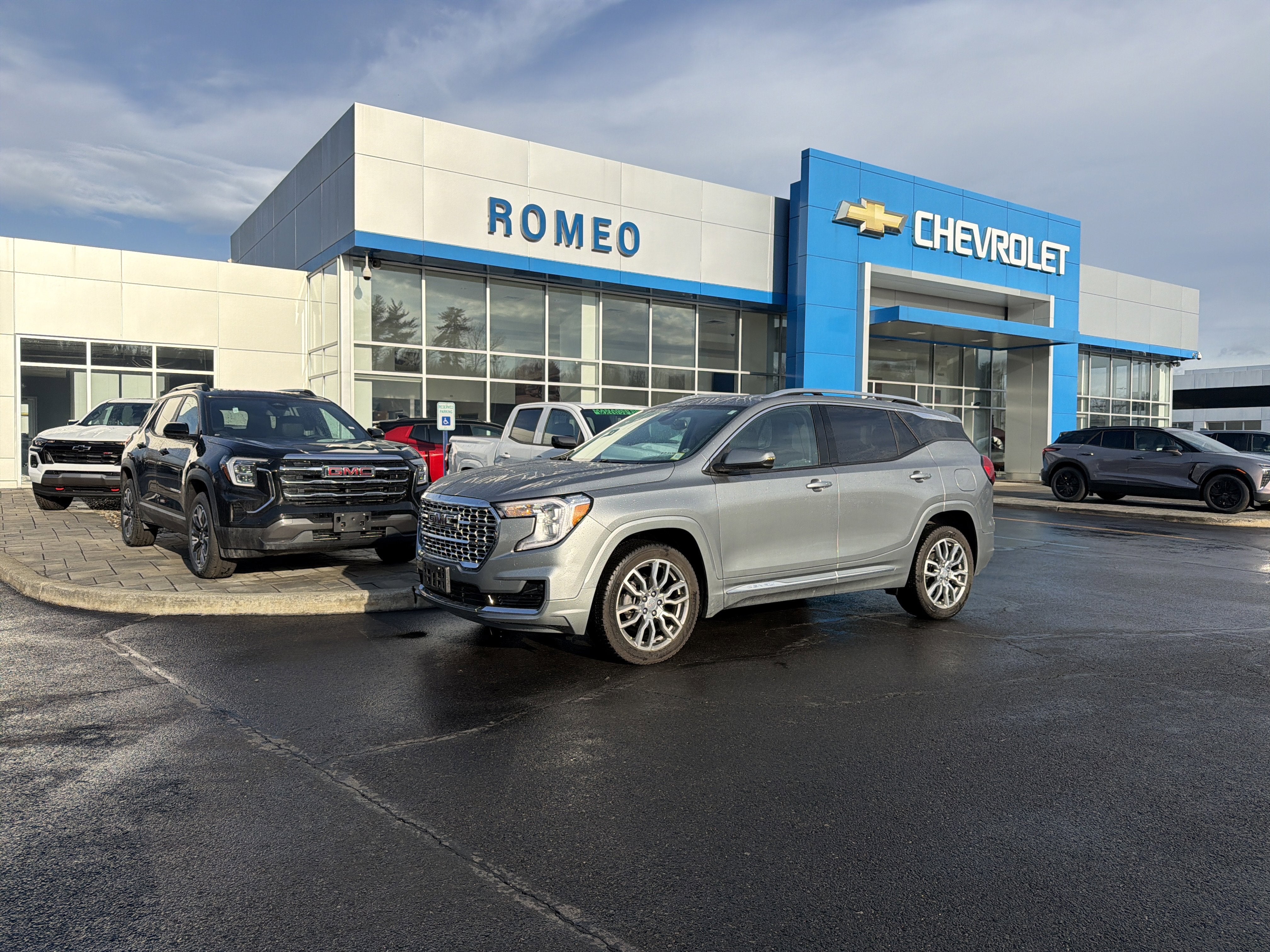 2023 GMC Terrain Denali