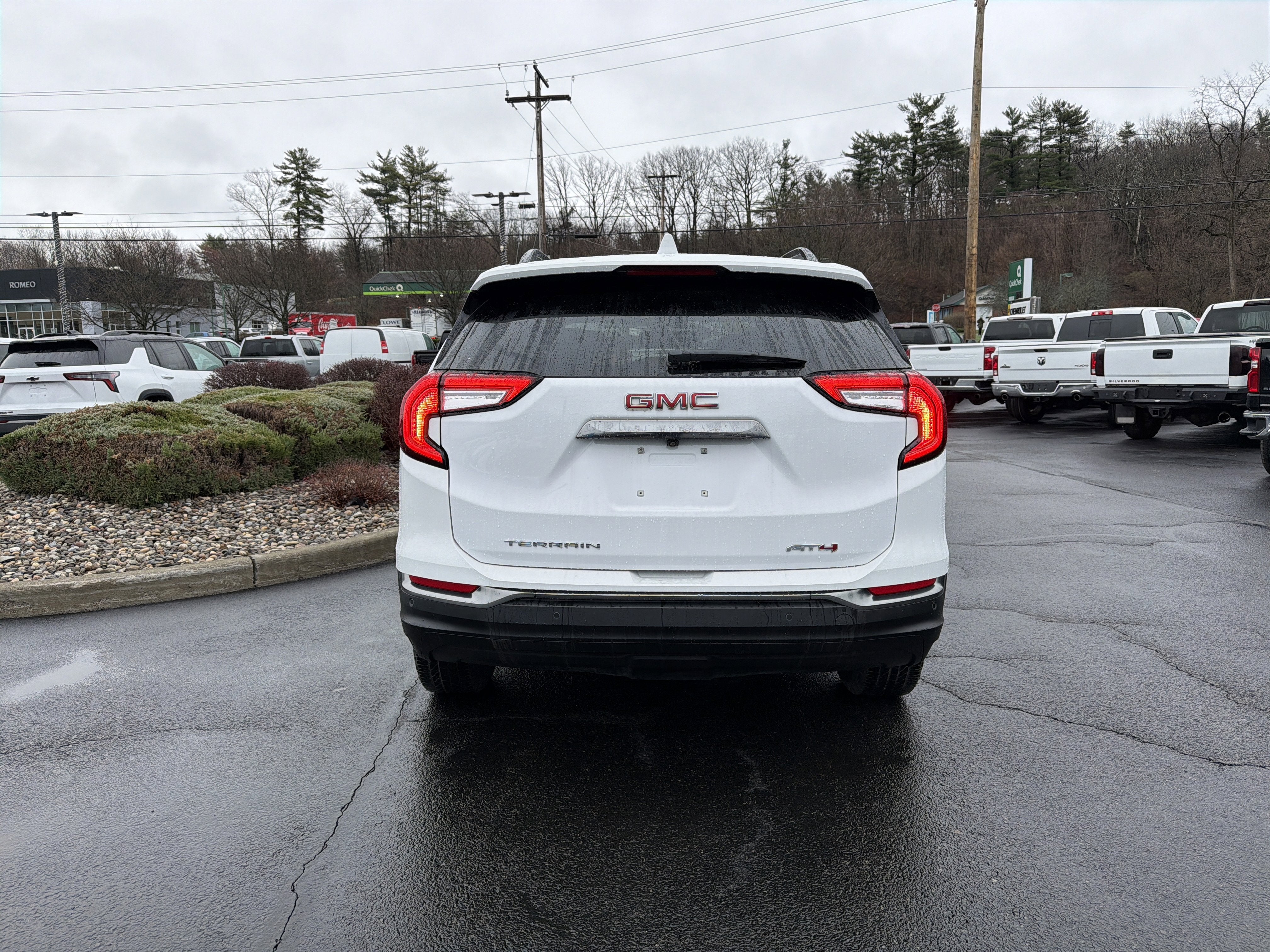 2024 GMC Terrain AT4