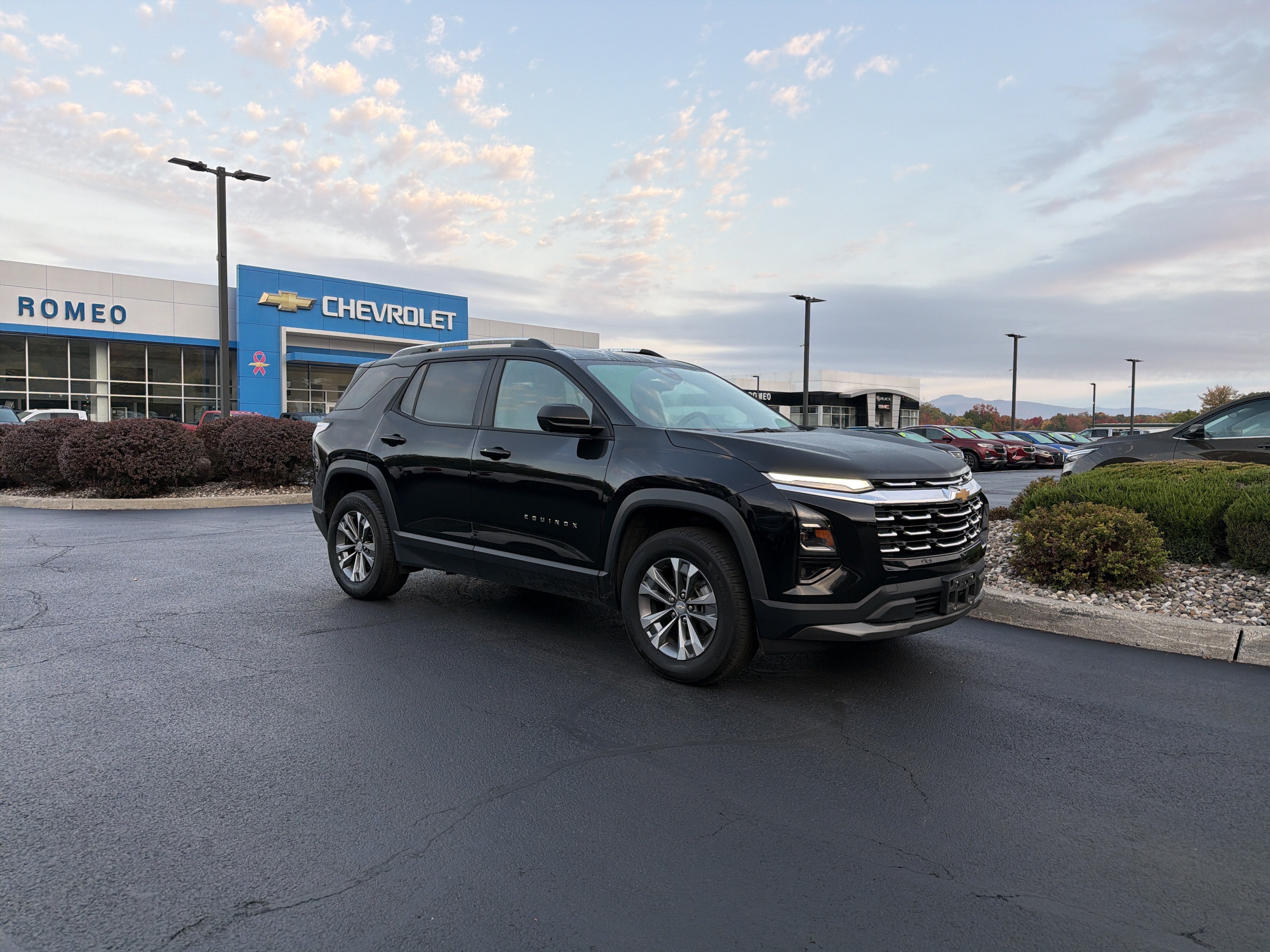 2025 Chevrolet Equinox LT
