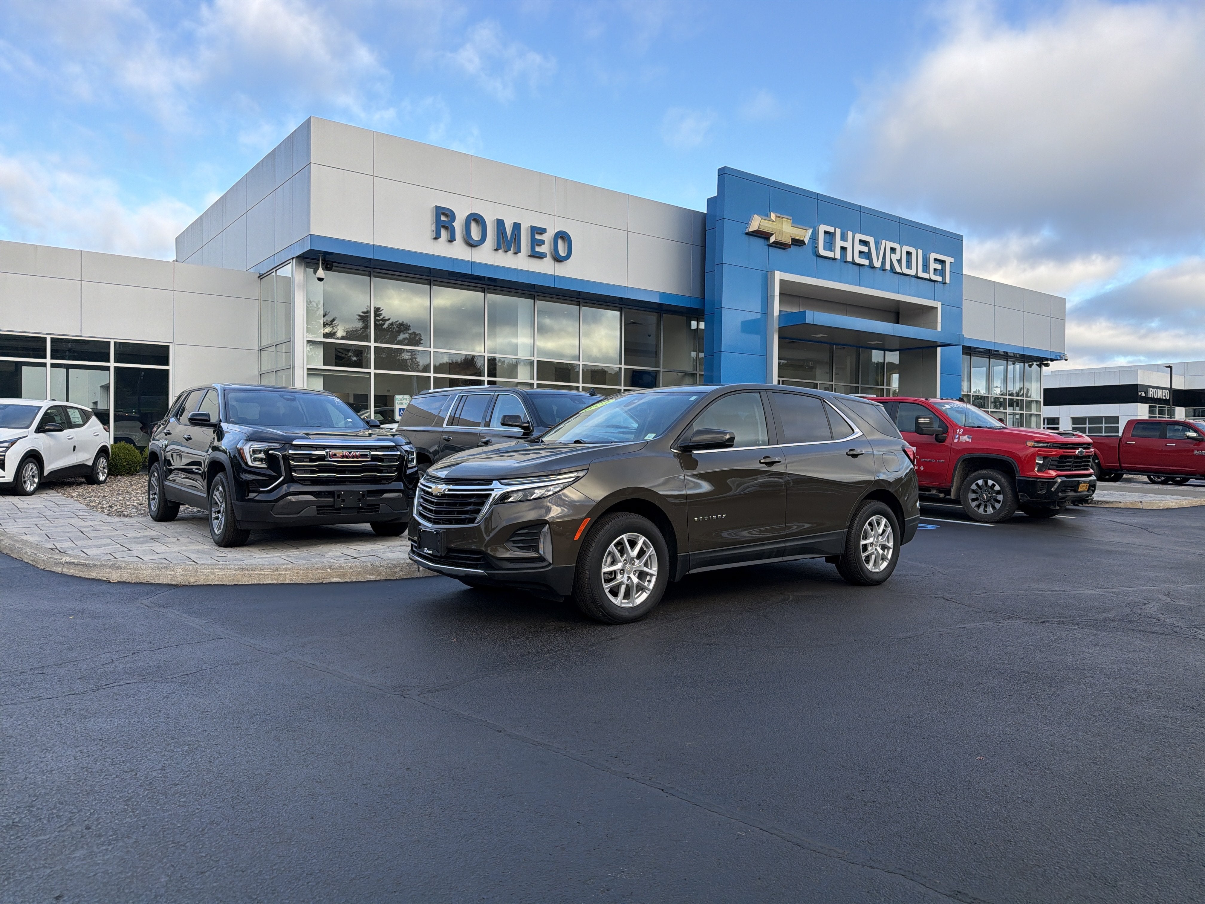 2023 Chevrolet Equinox LT