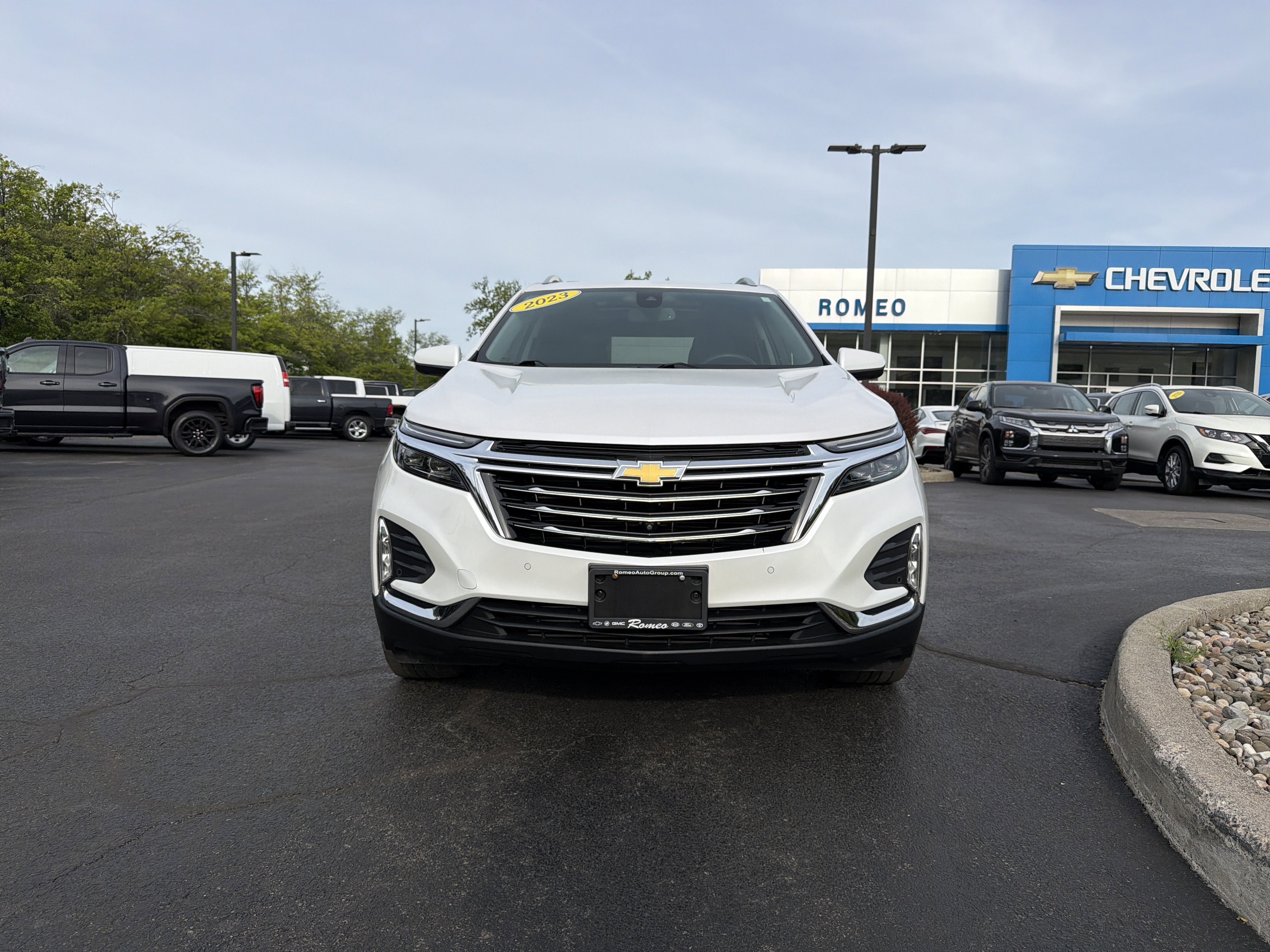 2023 Chevrolet Equinox Premier