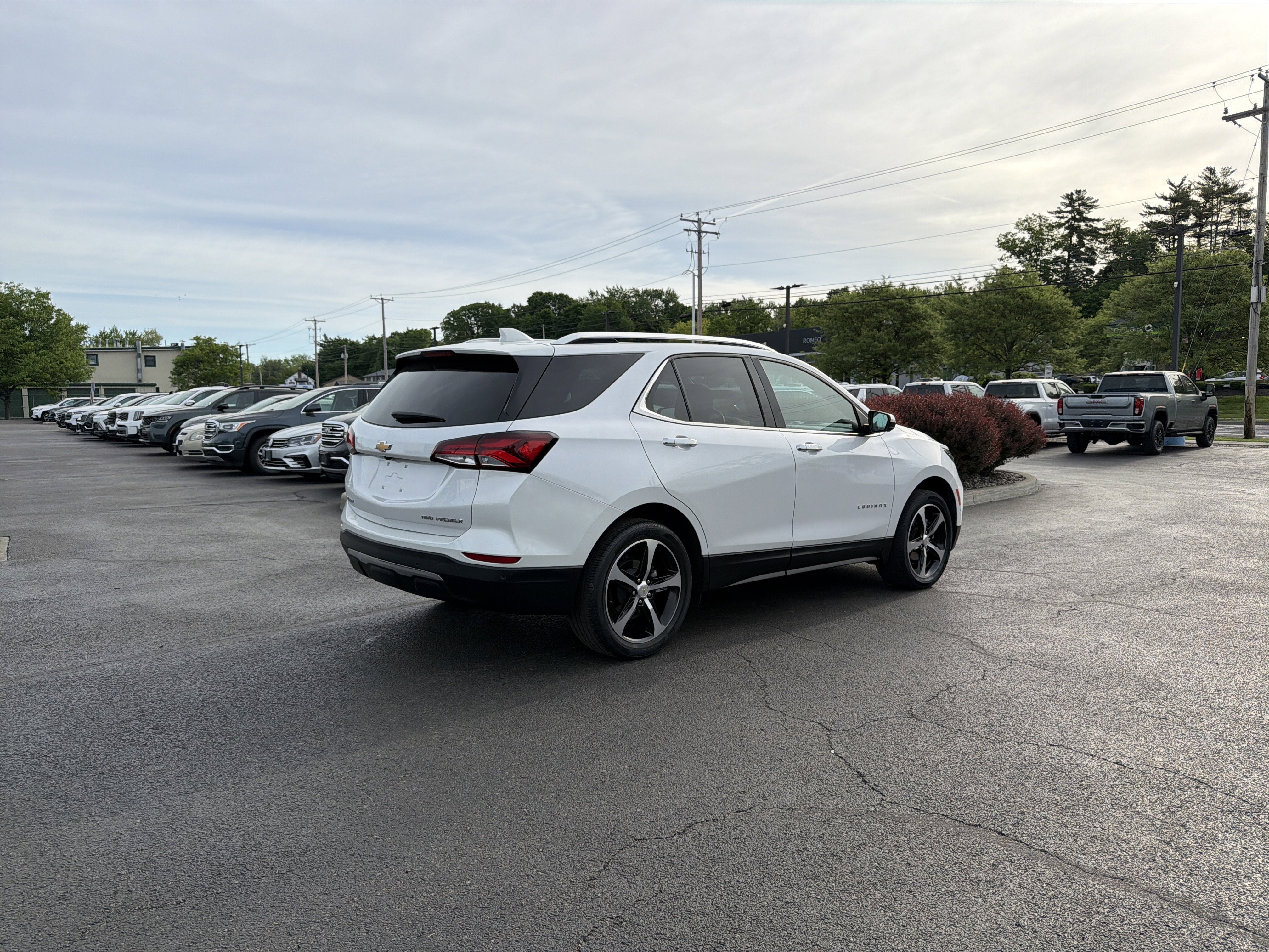 2023 Chevrolet Equinox Premier