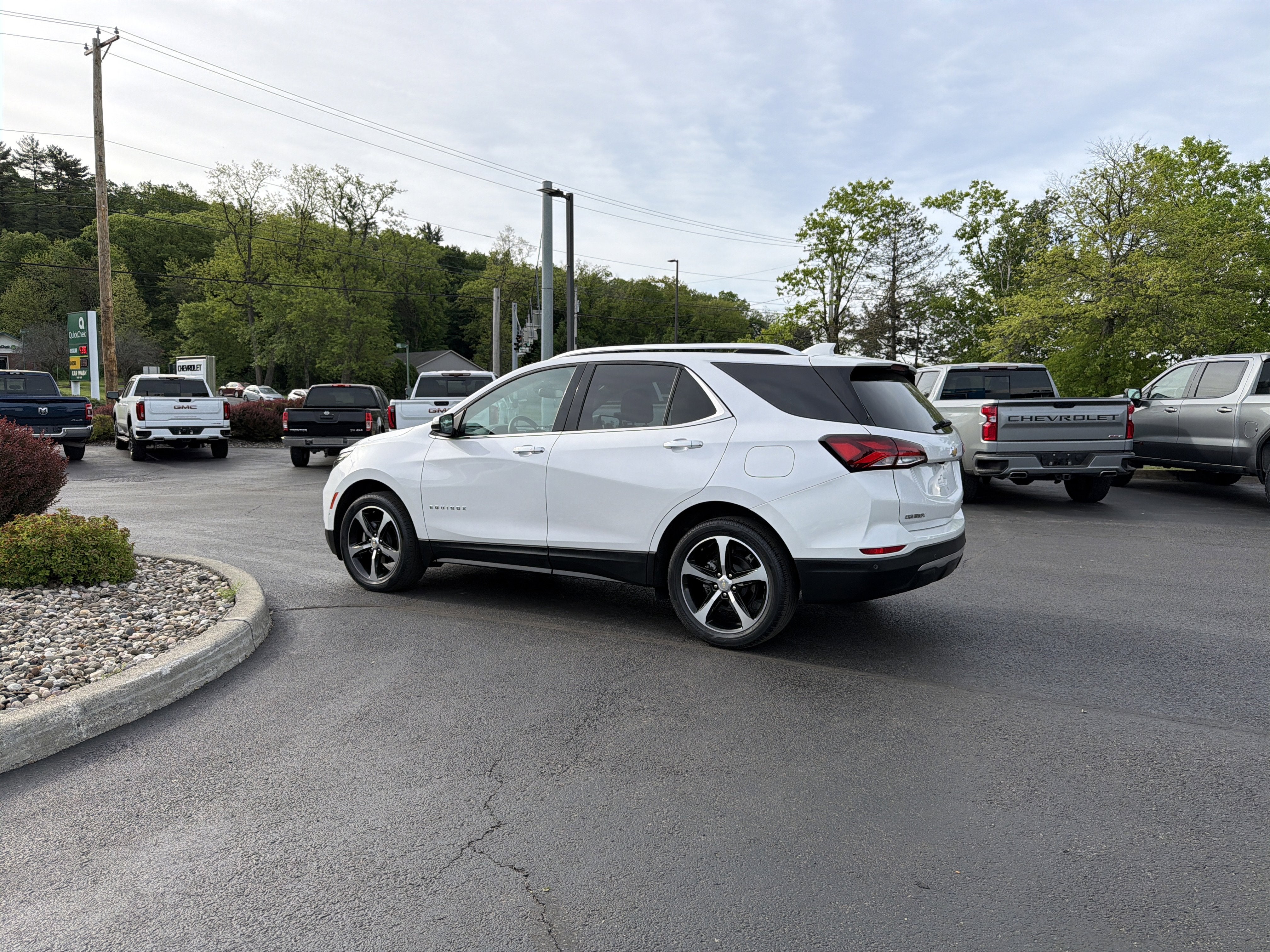 2023 Chevrolet Equinox Premier