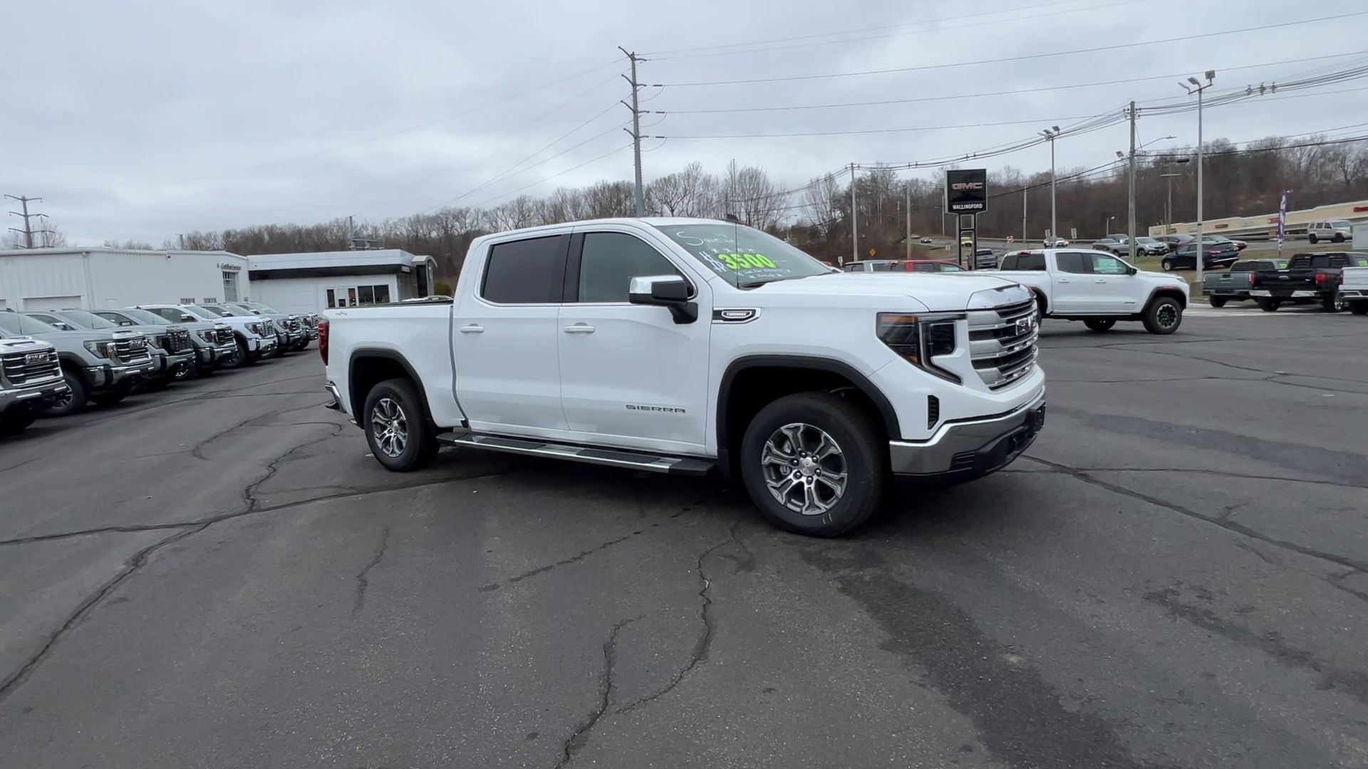 2026 GMC Sierra 1500 SLE