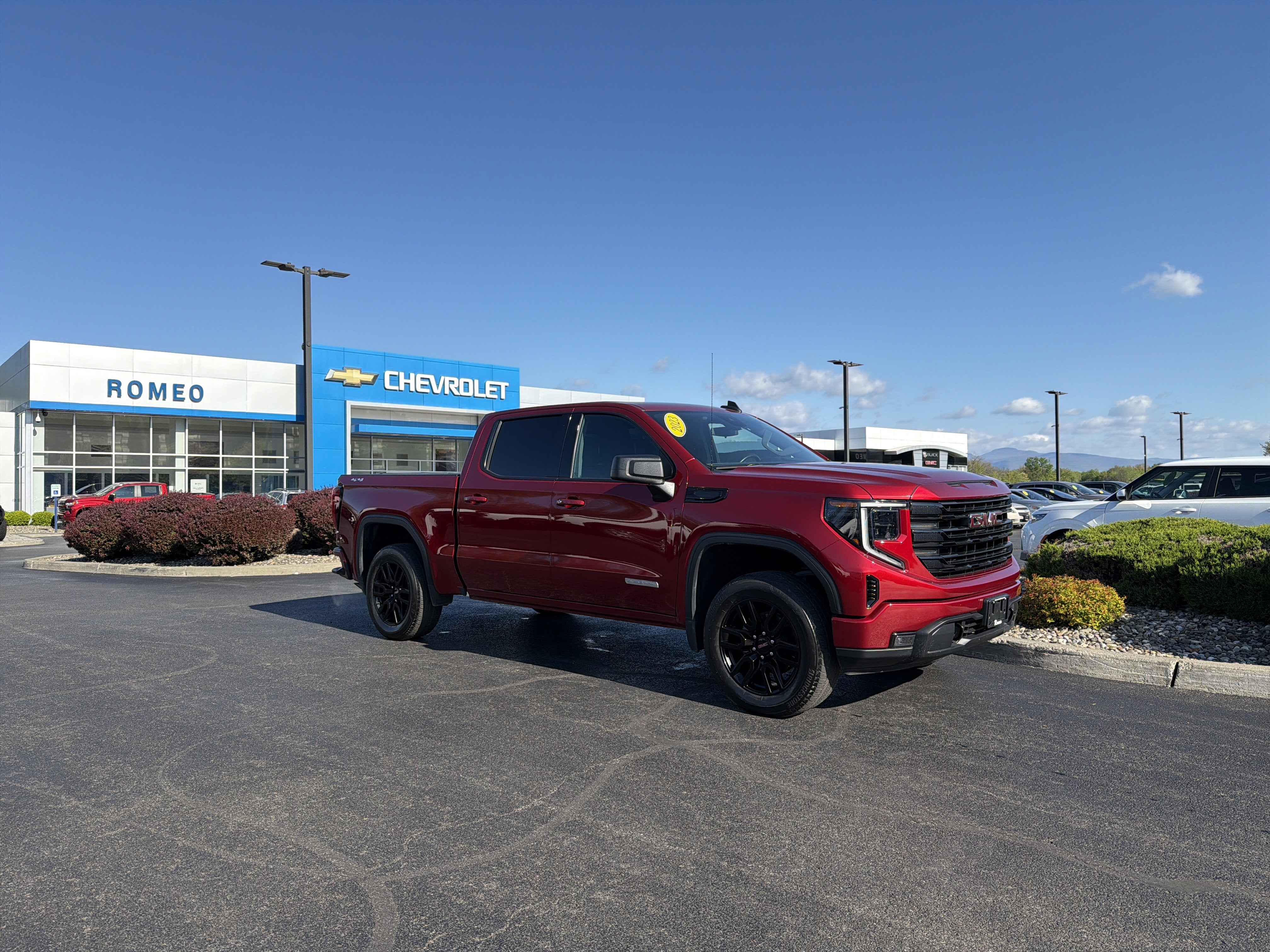 2023 GMC Sierra 1500 Elevation
