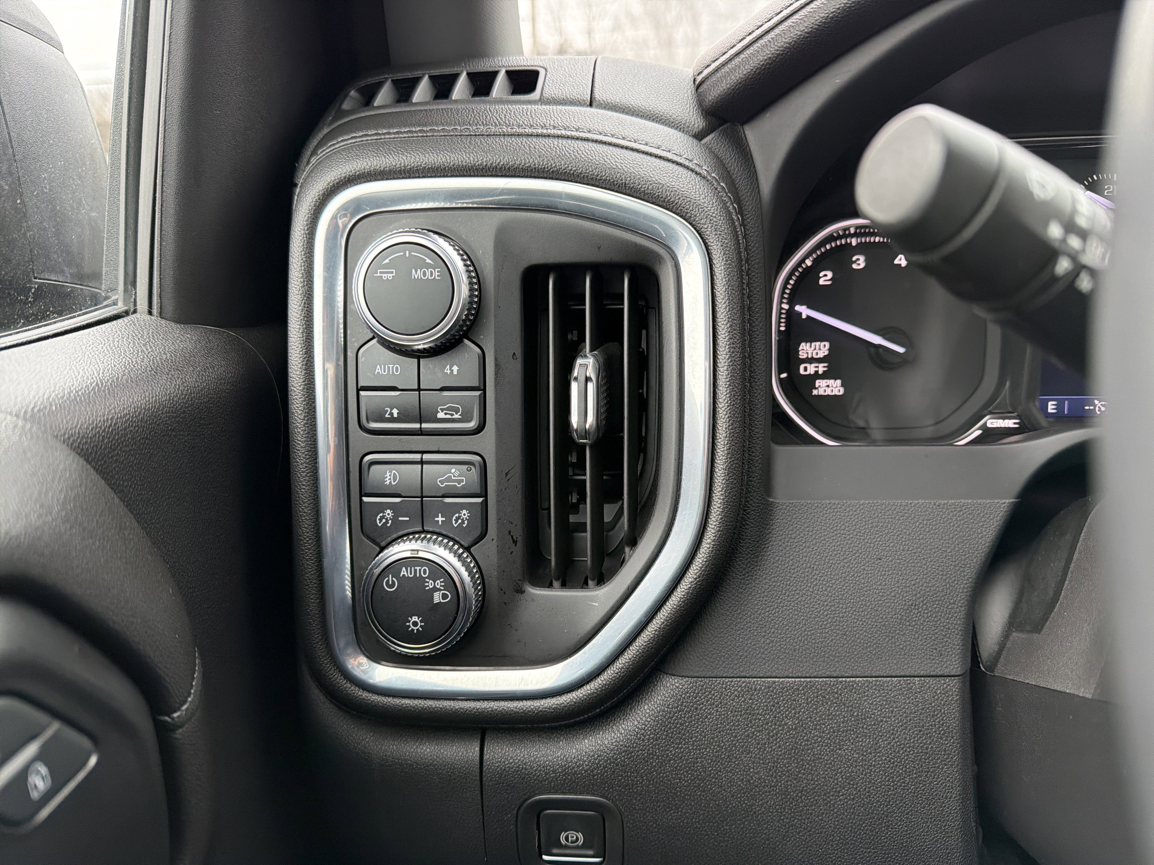 2022 GMC Sierra 1500 Limited Elevation