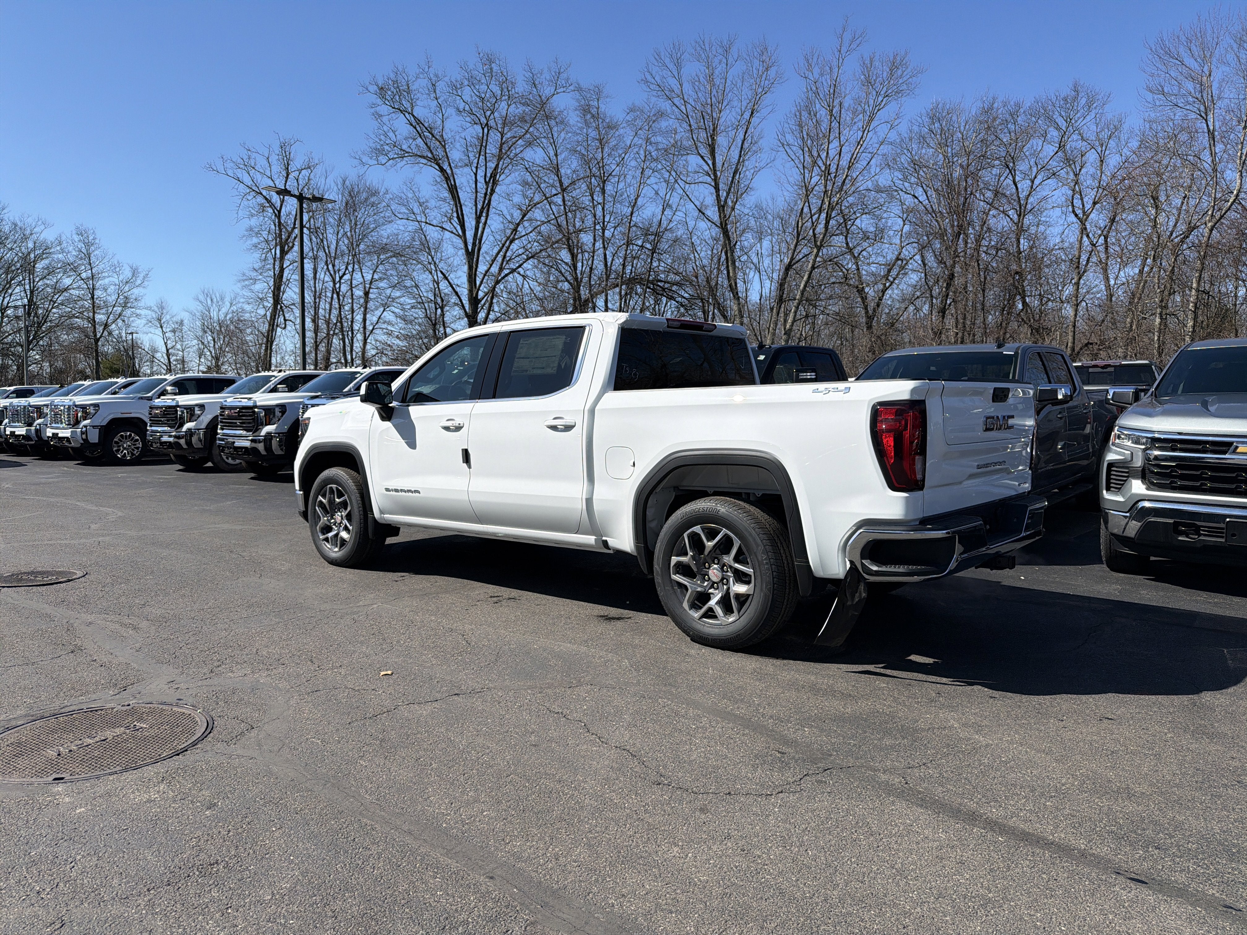 2026 GMC Sierra 1500 SLE