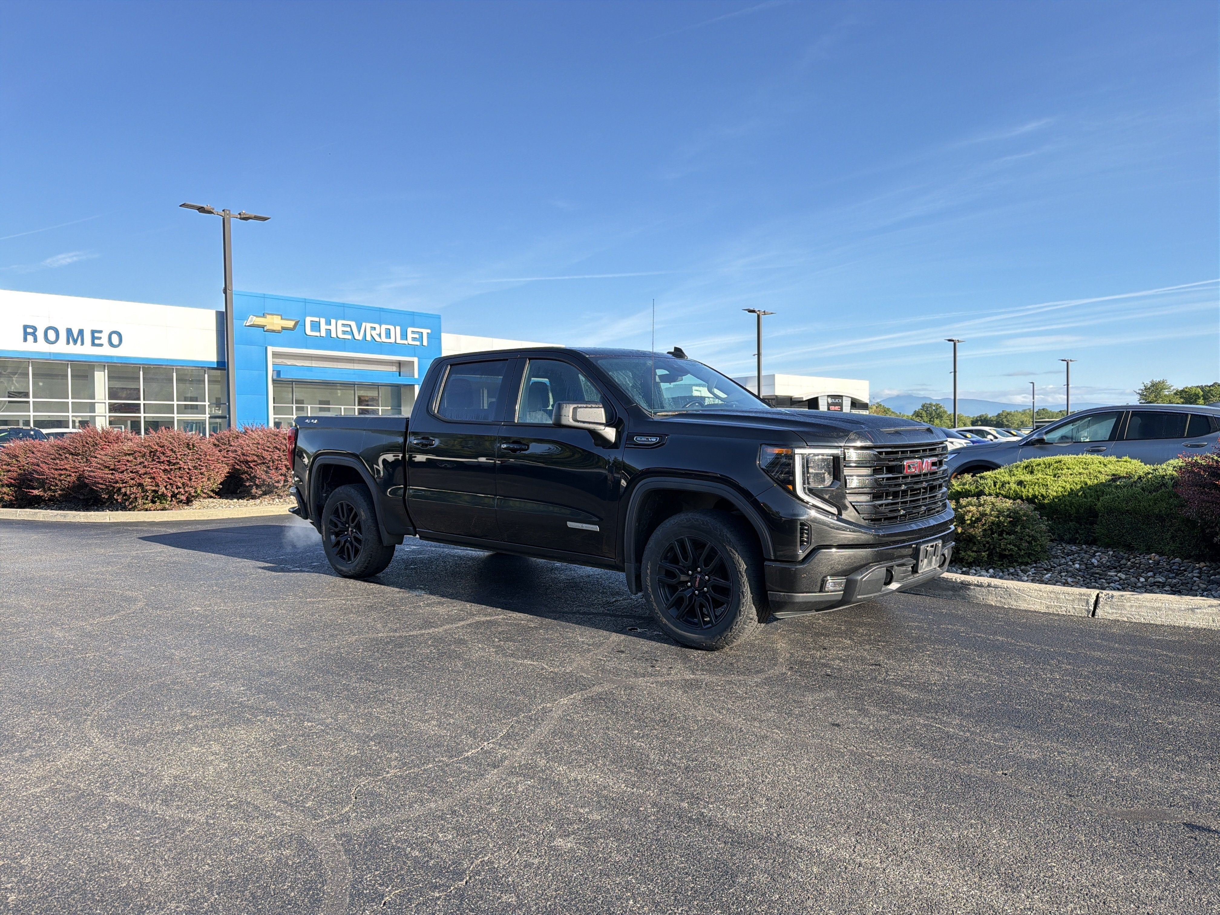 2023 GMC Sierra 1500 Elevation