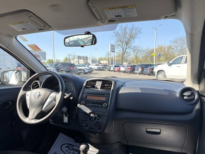 2016 Nissan Versa 1.6 S+