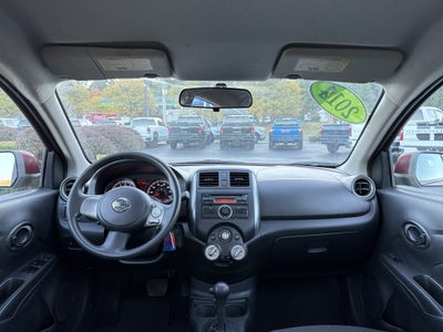 2012 Nissan Versa SV