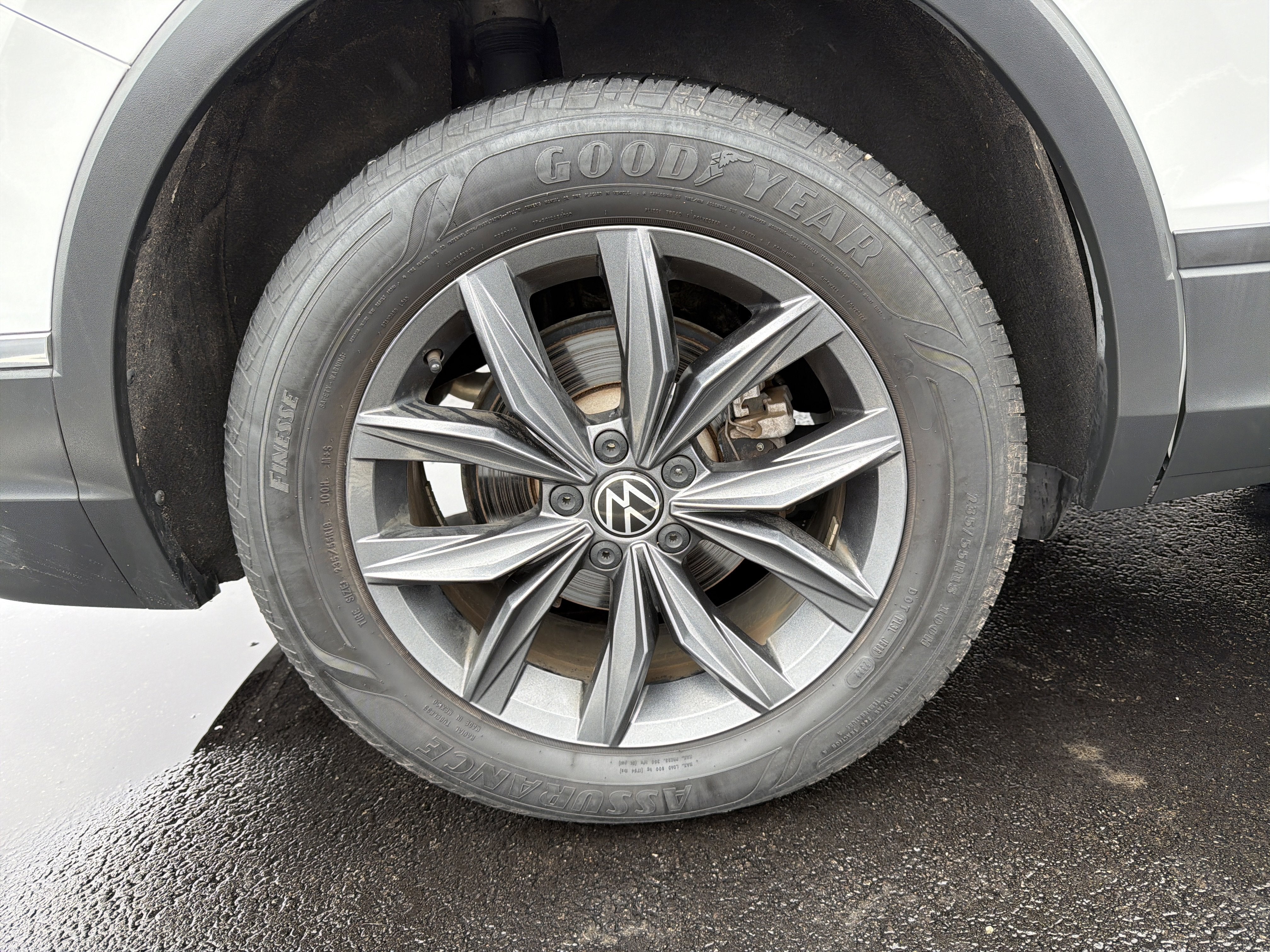 2022 Volkswagen Tiguan 2.0T SE