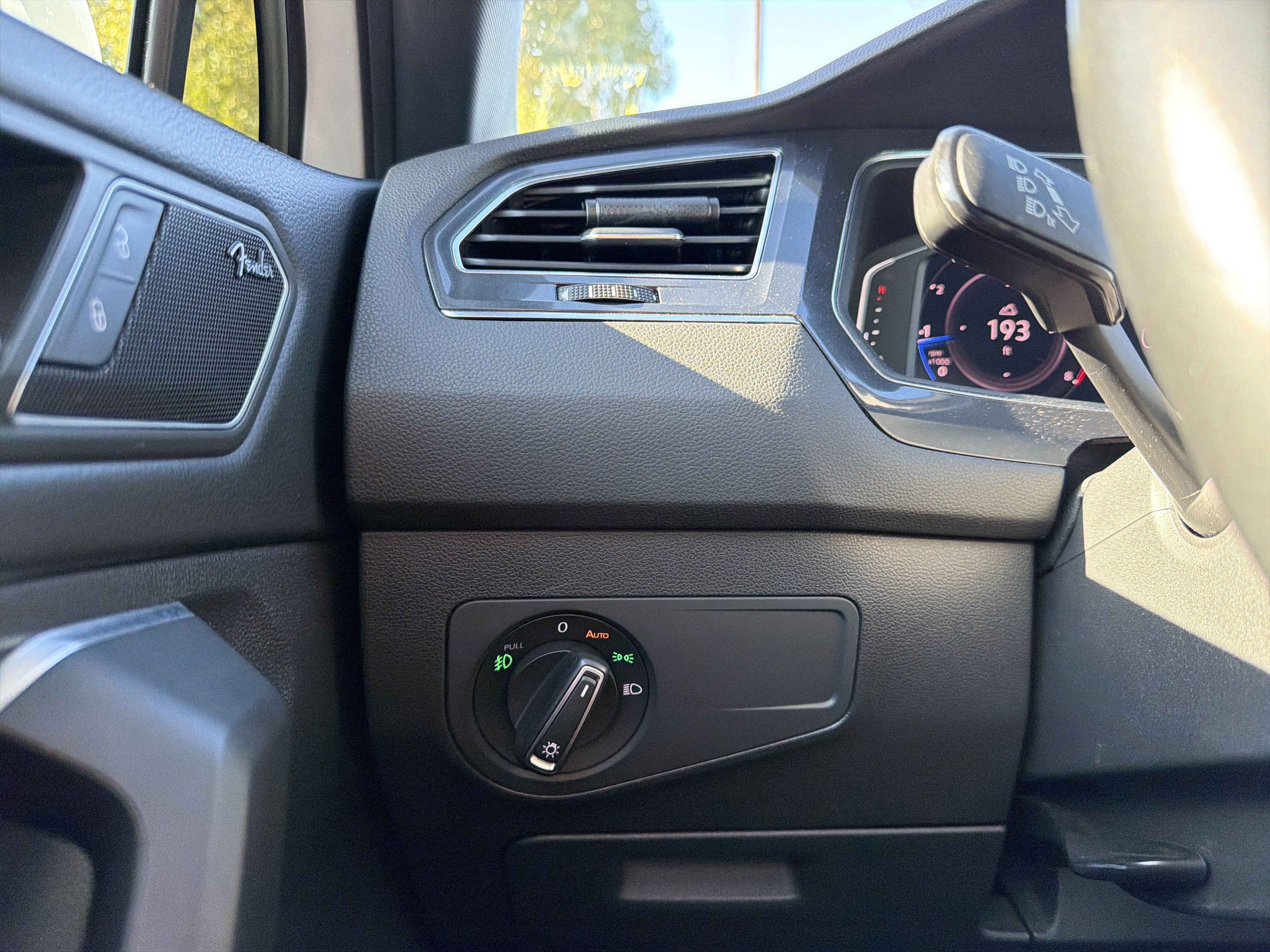 2019 Volkswagen Tiguan 2.0T SEL Premium