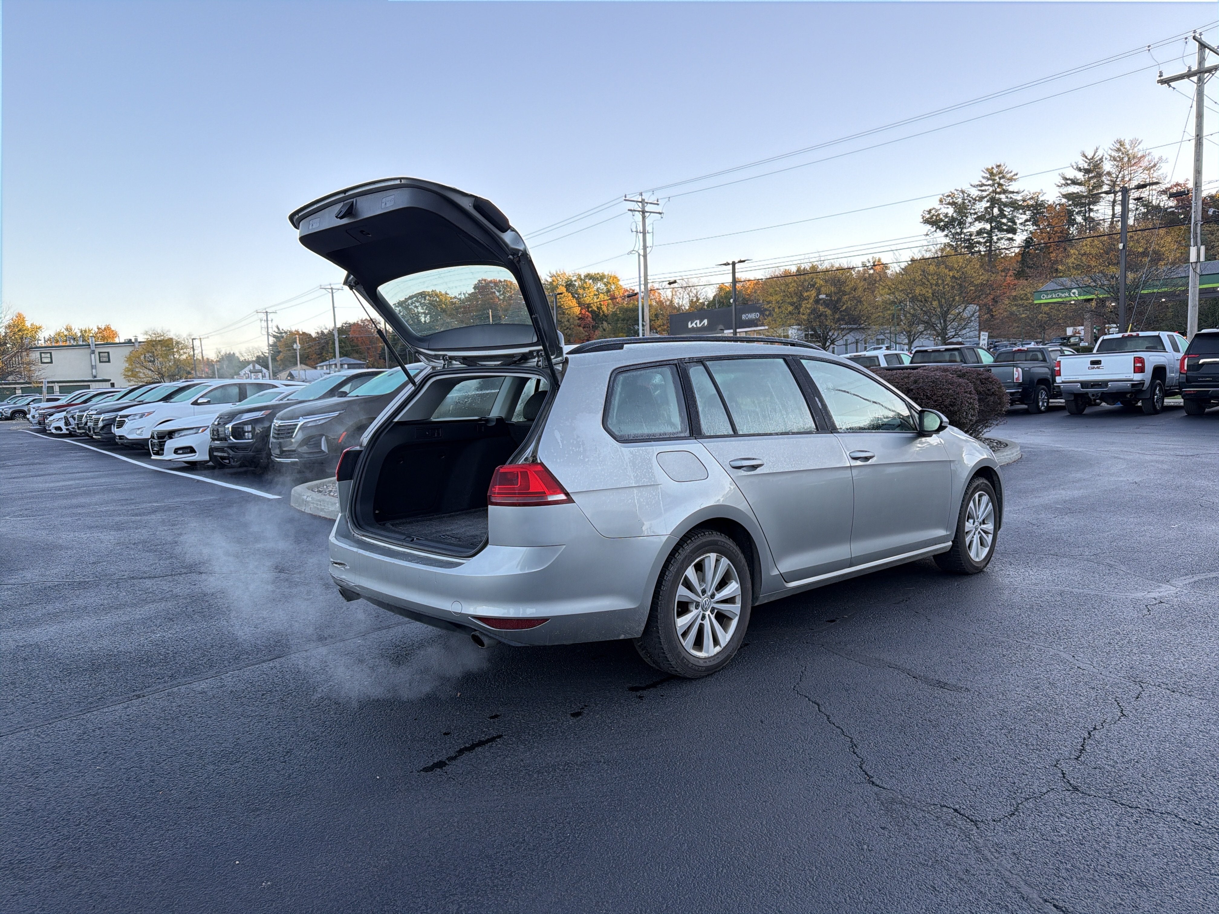 2017 Volkswagen Golf SportWagen TSI S