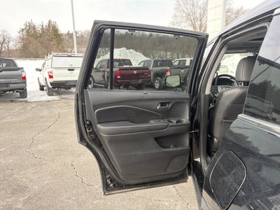 2020 Honda Pilot AWD Elite