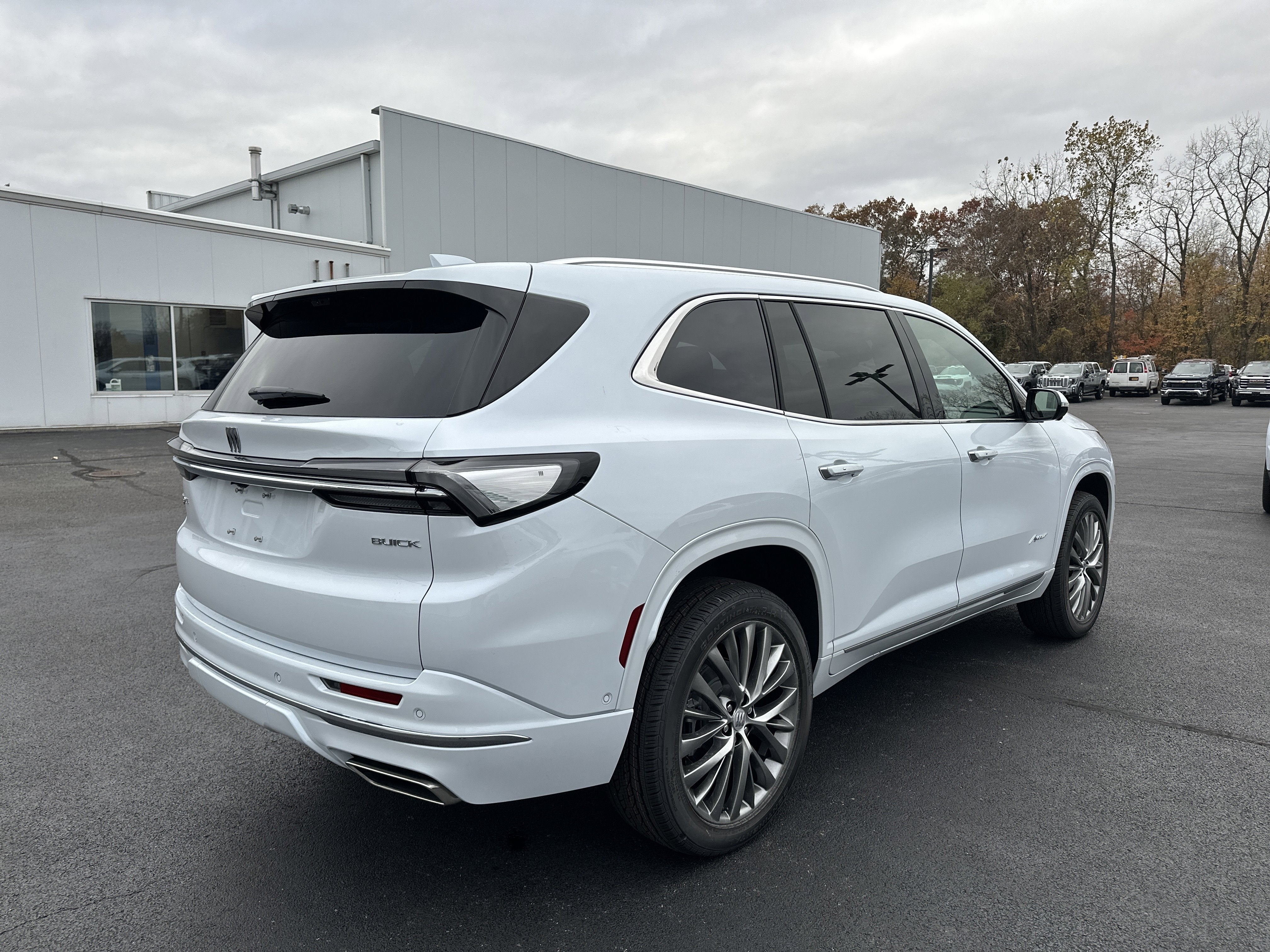 2026 Buick Enclave Avenir