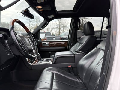 2015 Lincoln Navigator Base