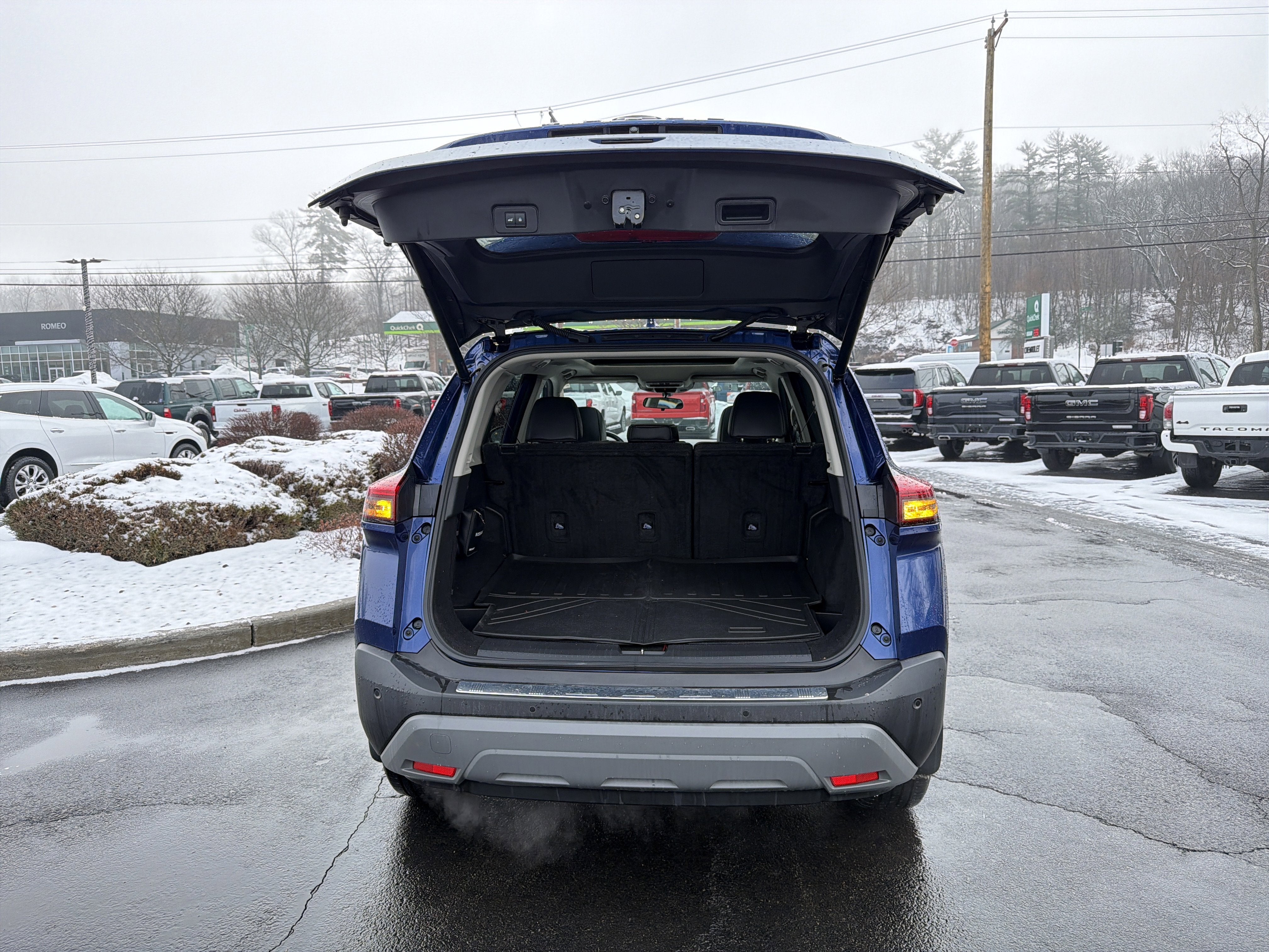 2023 Nissan Rogue SV Intelligent AWD