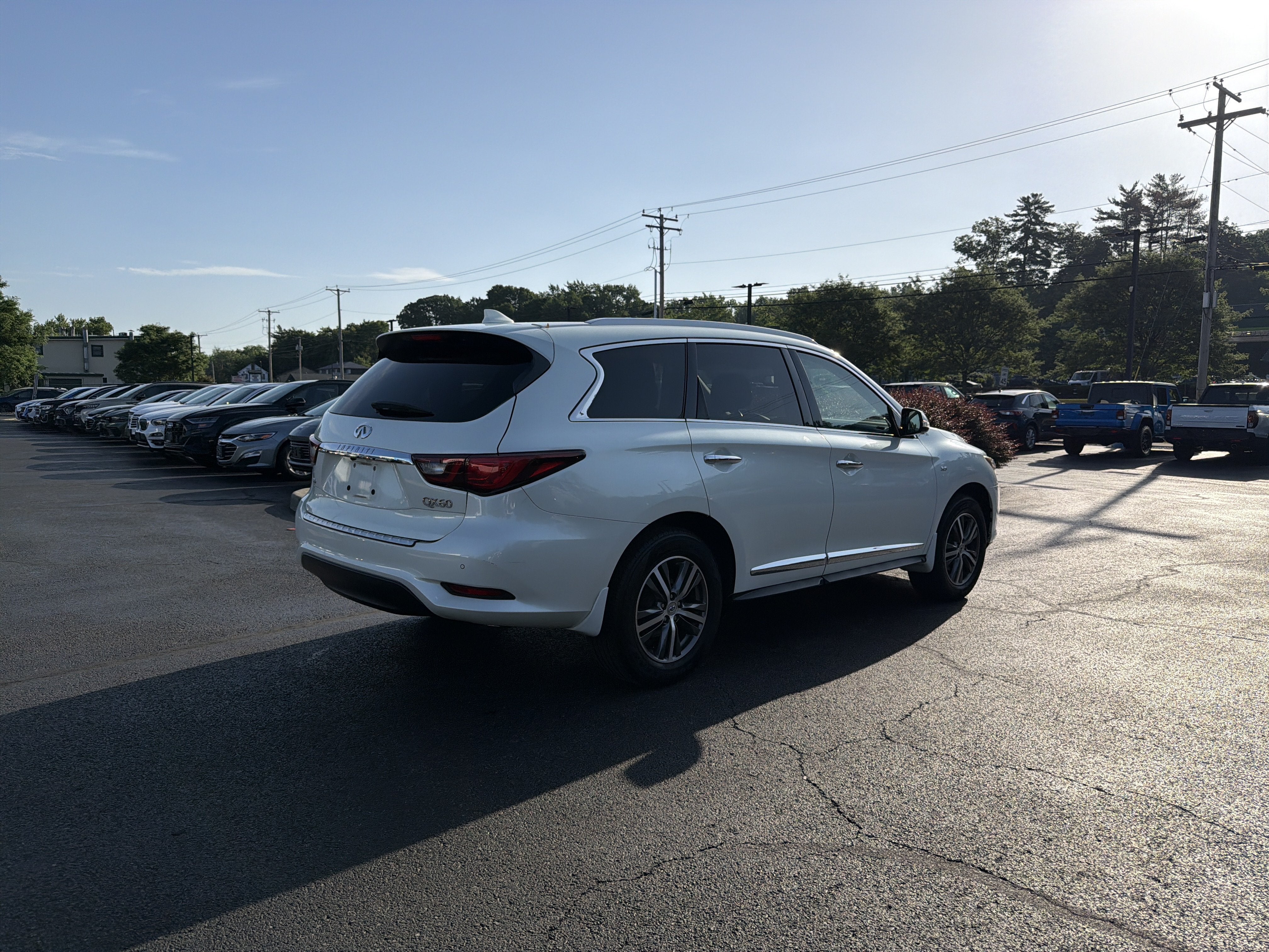 2020 INFINITI QX60 LUXE AWD